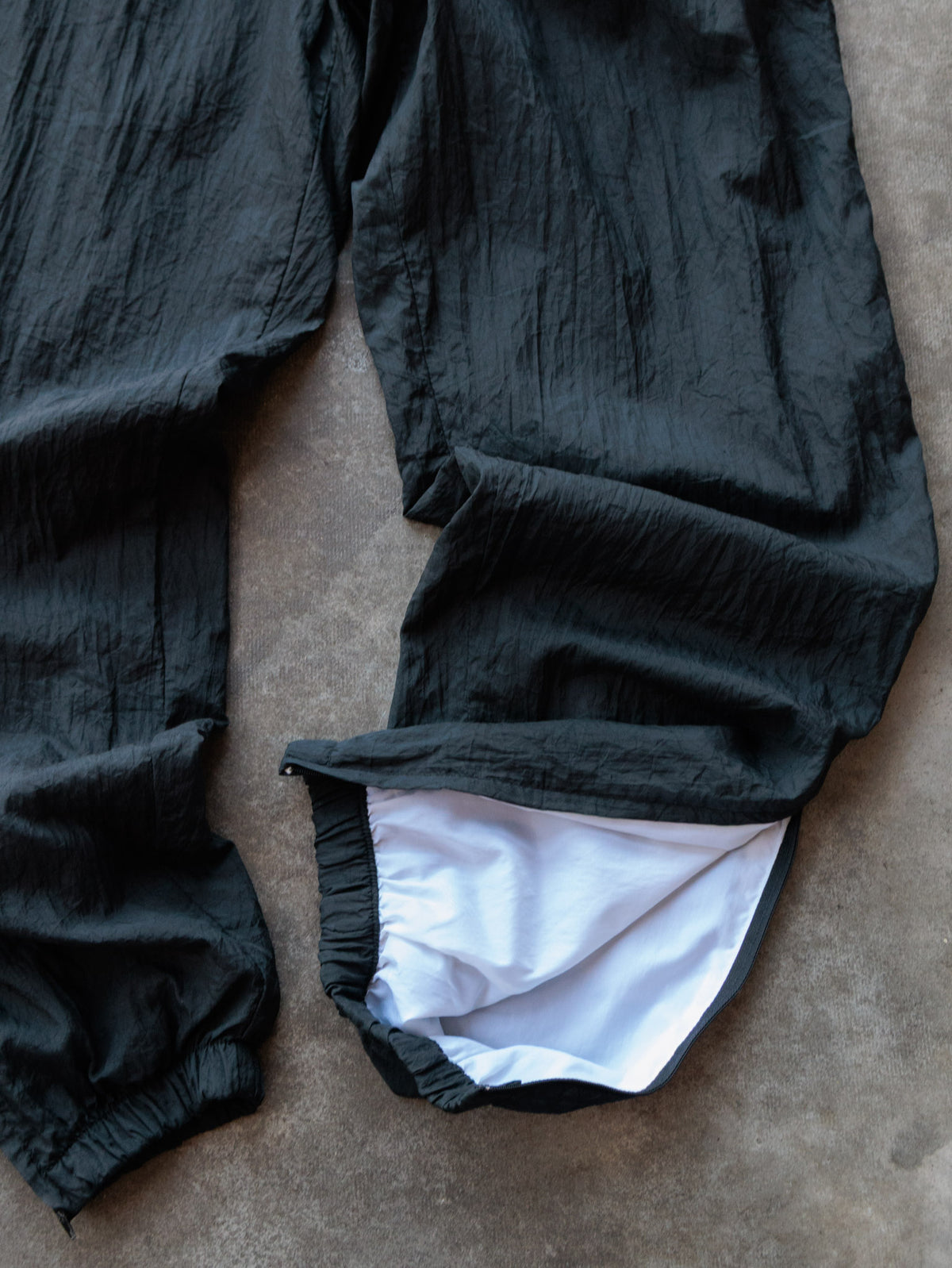 Vintage 90s Black Nike Track Pants (M)