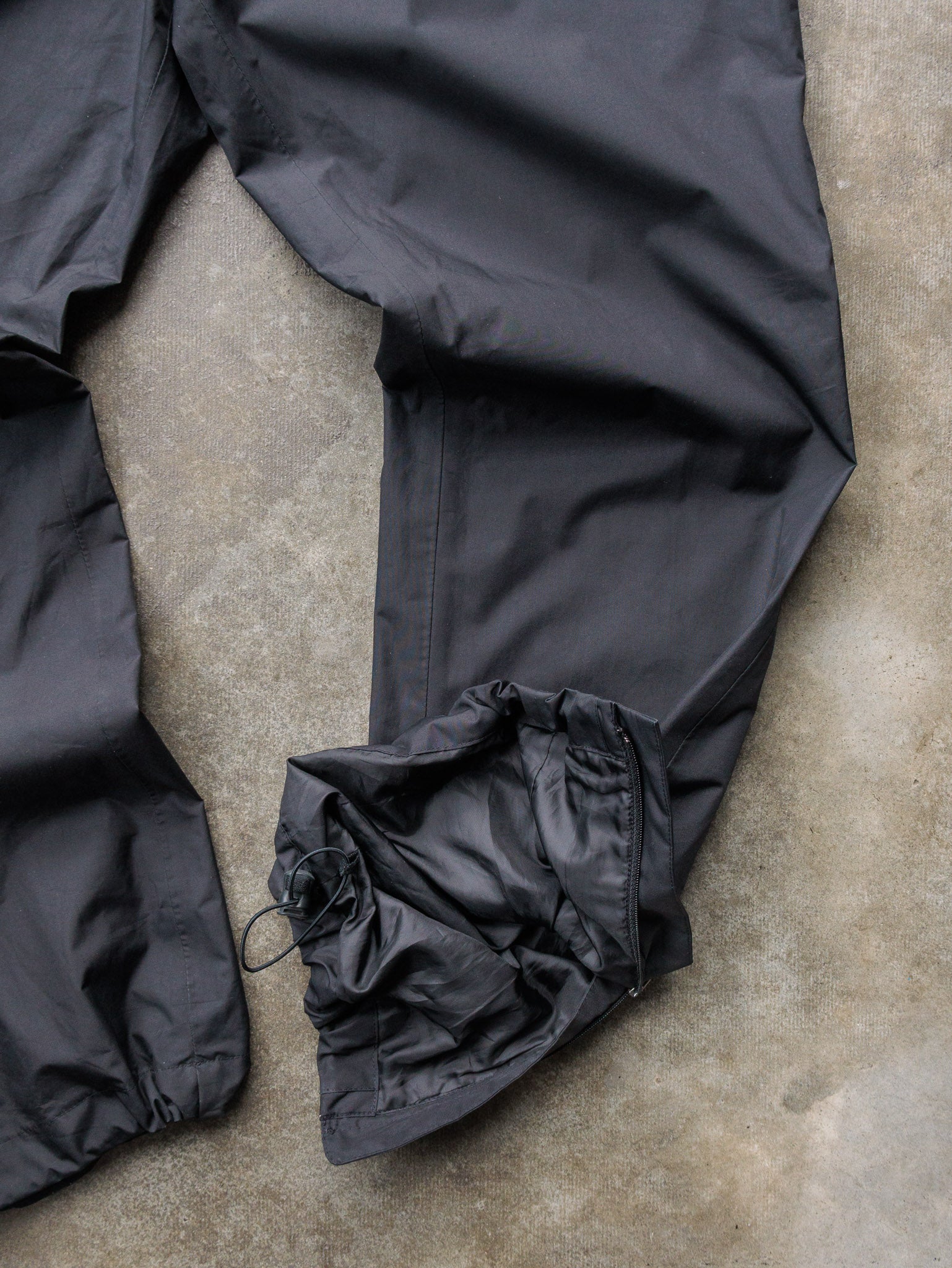 Vintage Black Nike Golf Track Pants (M)