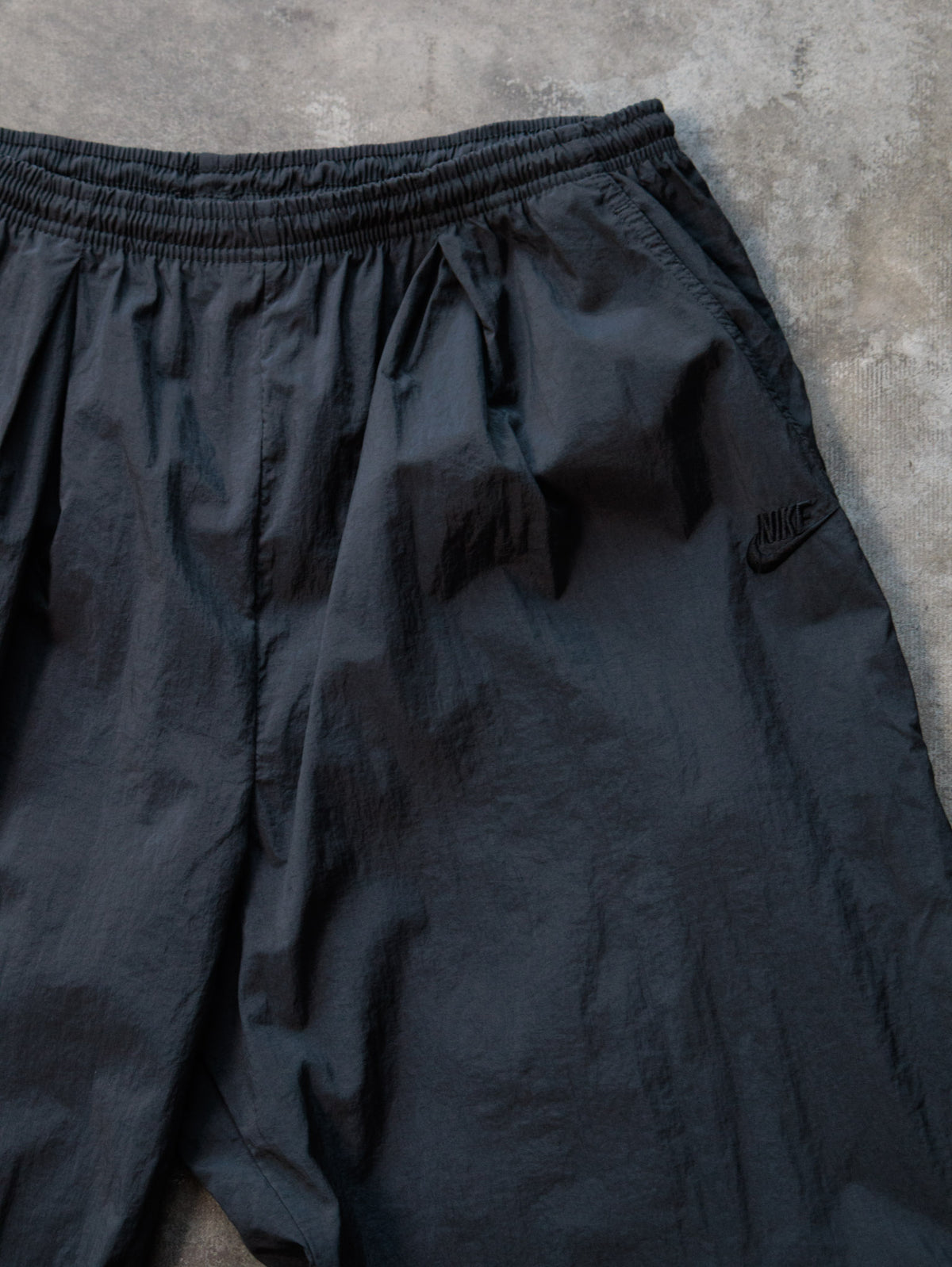 Vintage 00s Black Nike Track Pants (L)