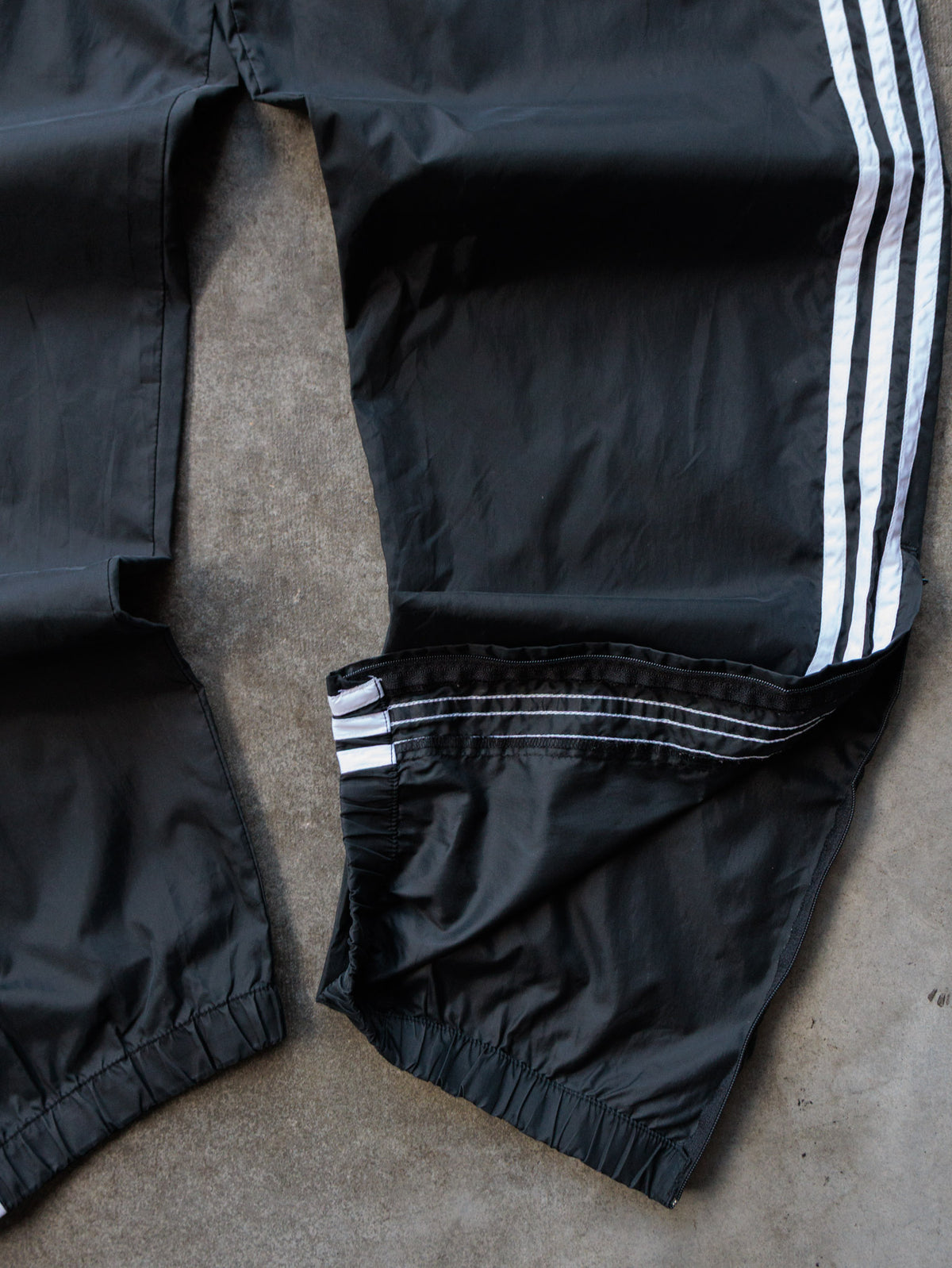 Vintage 90s Black Adidas Track Pants (XL)