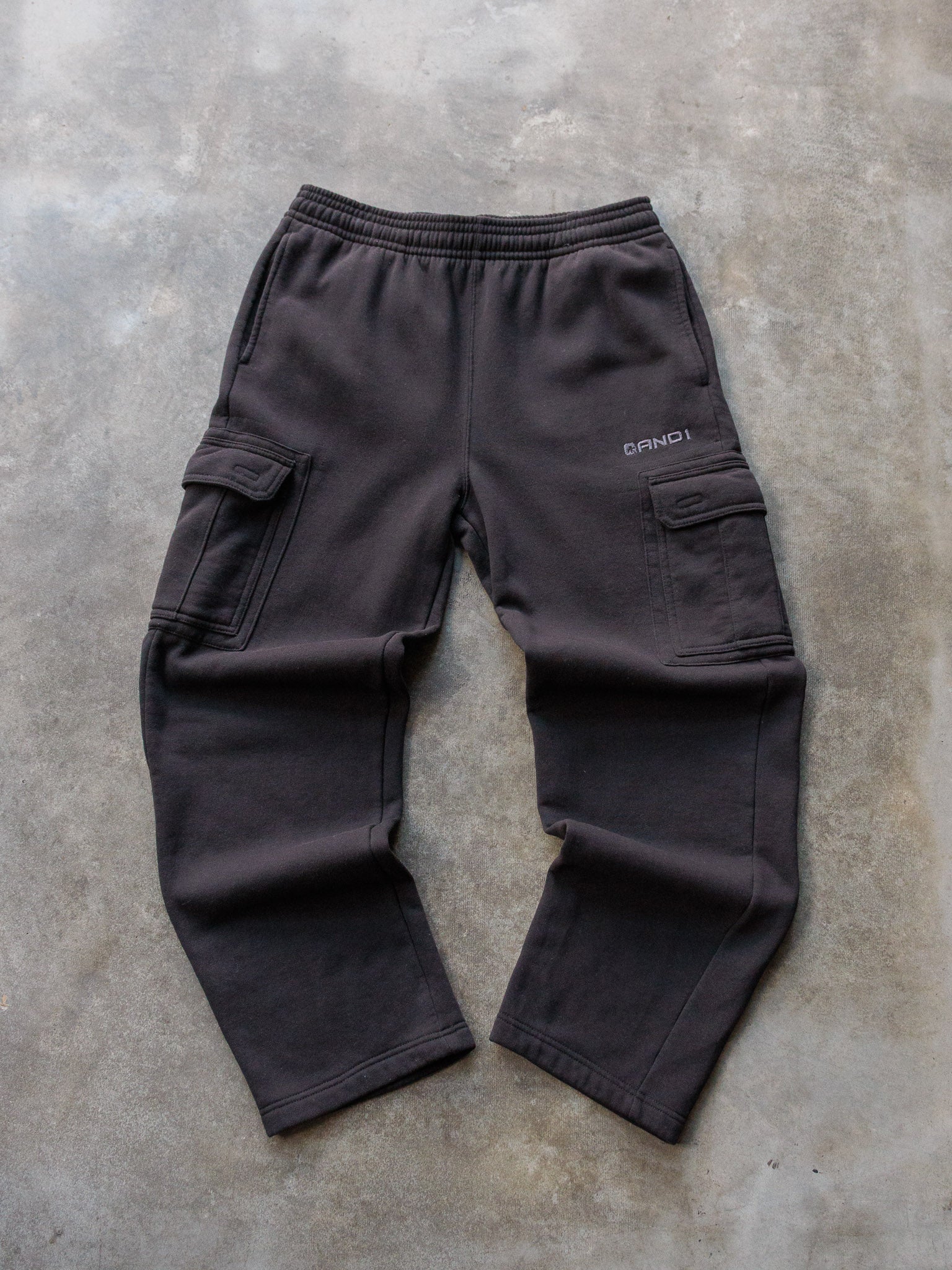 Vintage Black AND1 Cargo Sweatpants (L)