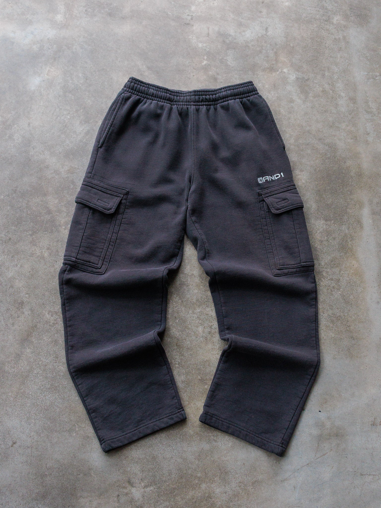 Vintage 00s Black AND1 Cargo Sweatpants (M)