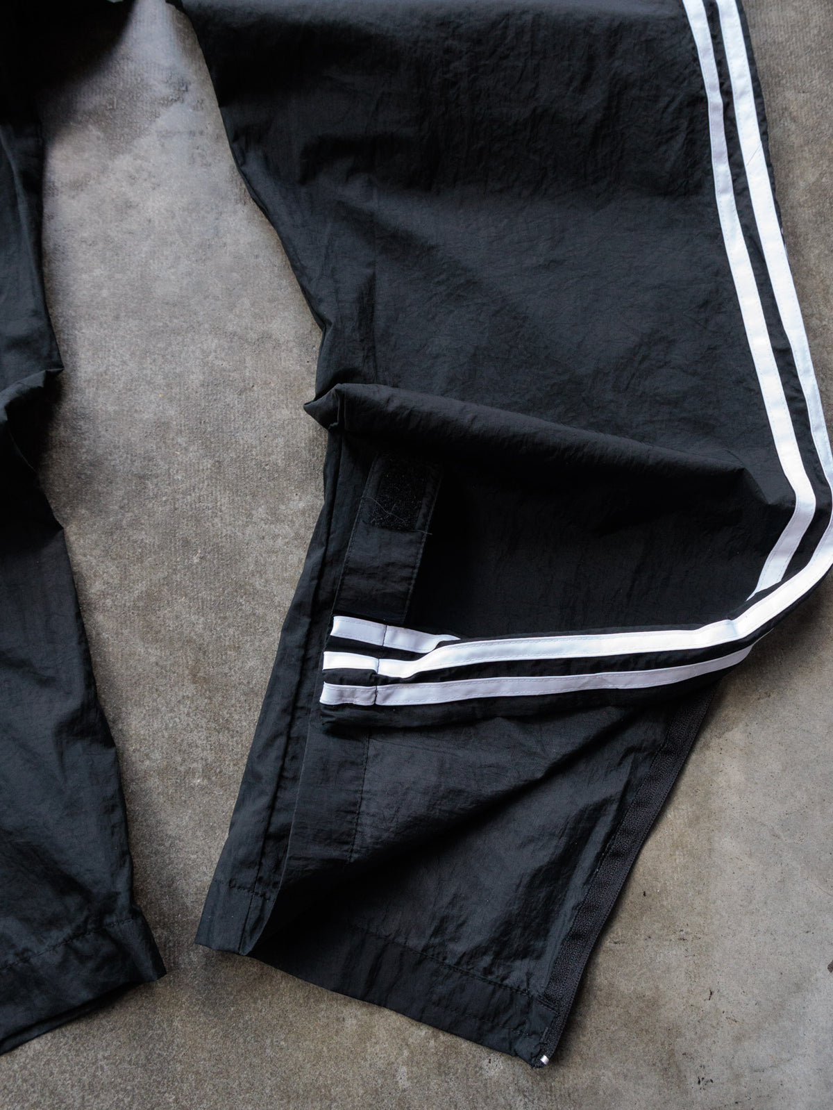 Vintage 00s Black Adidas Track Pants (L)