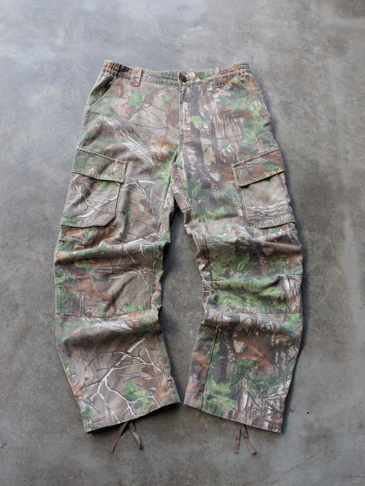 Vintage 00s Brown Realtree Camo RedHead Cargo Pants (-)