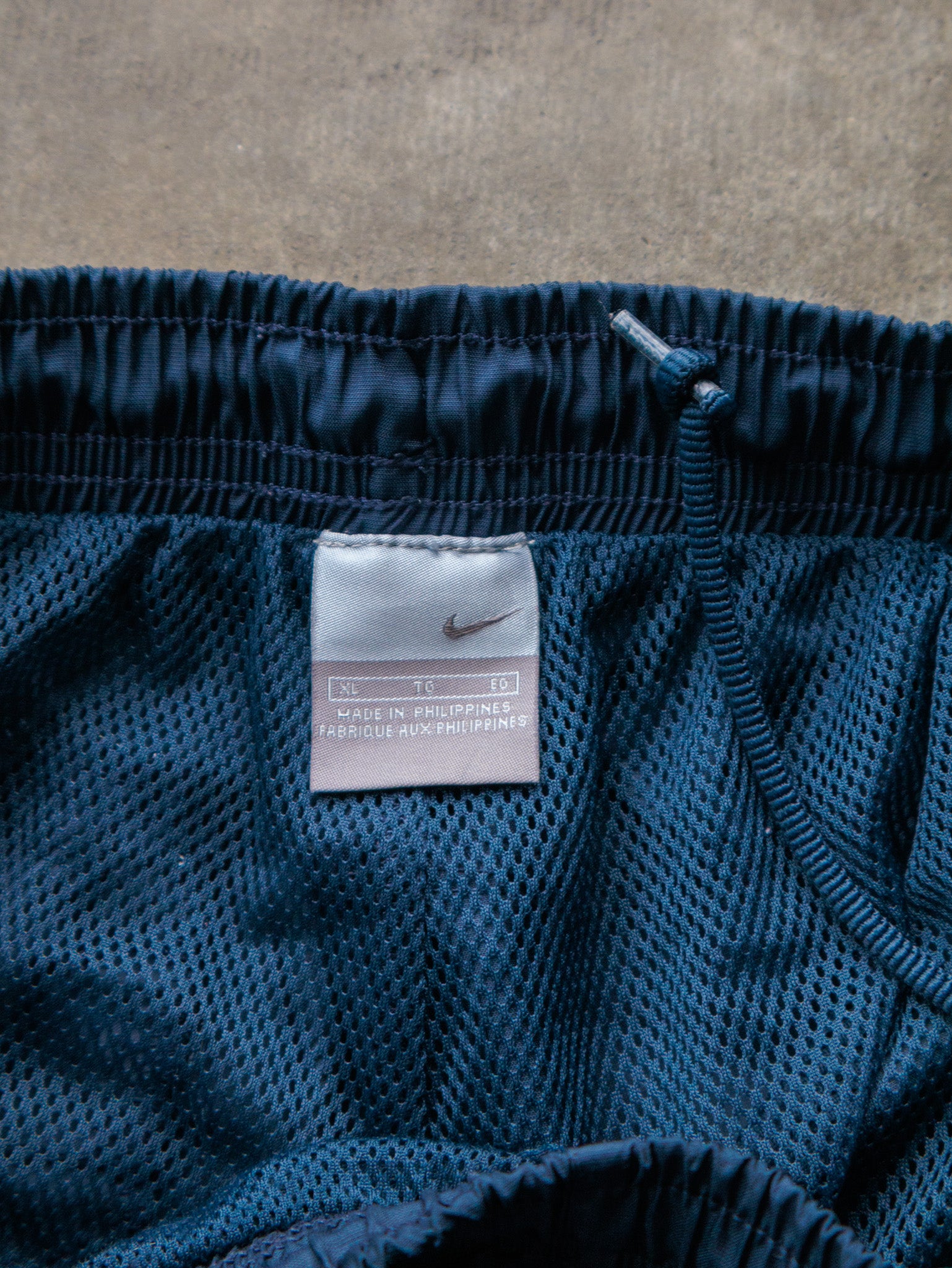 Vintage 00s Navy Nike Track Pants (XL)
