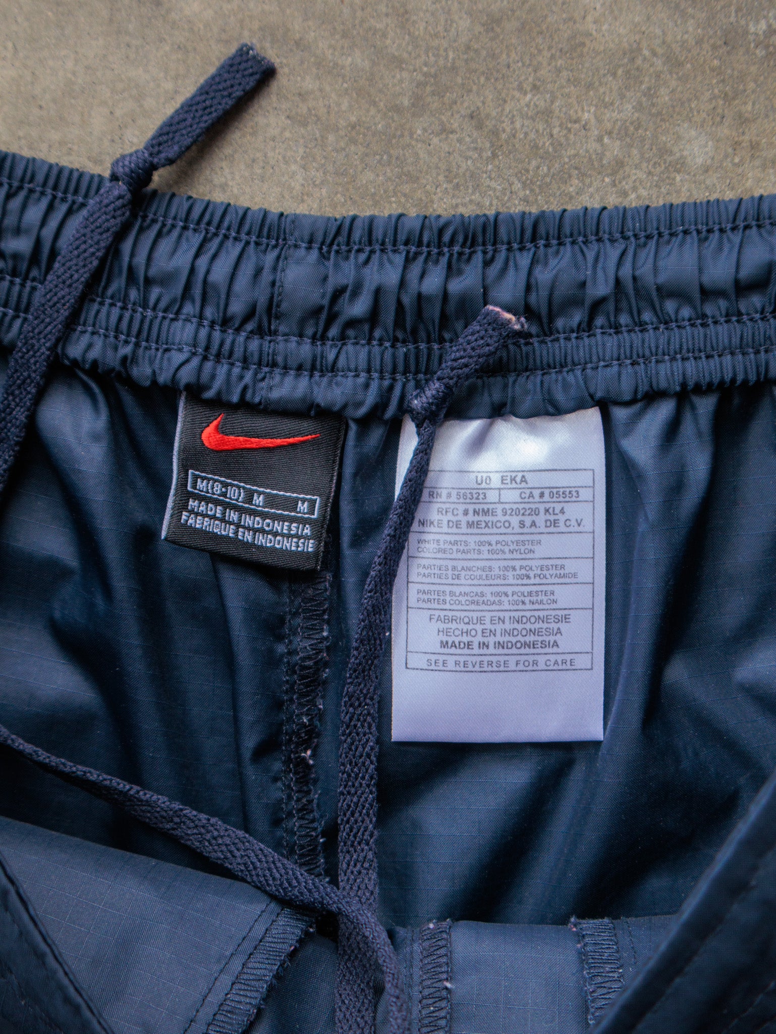 Vintage 00s Navy Nike Track Pants (Women's M)