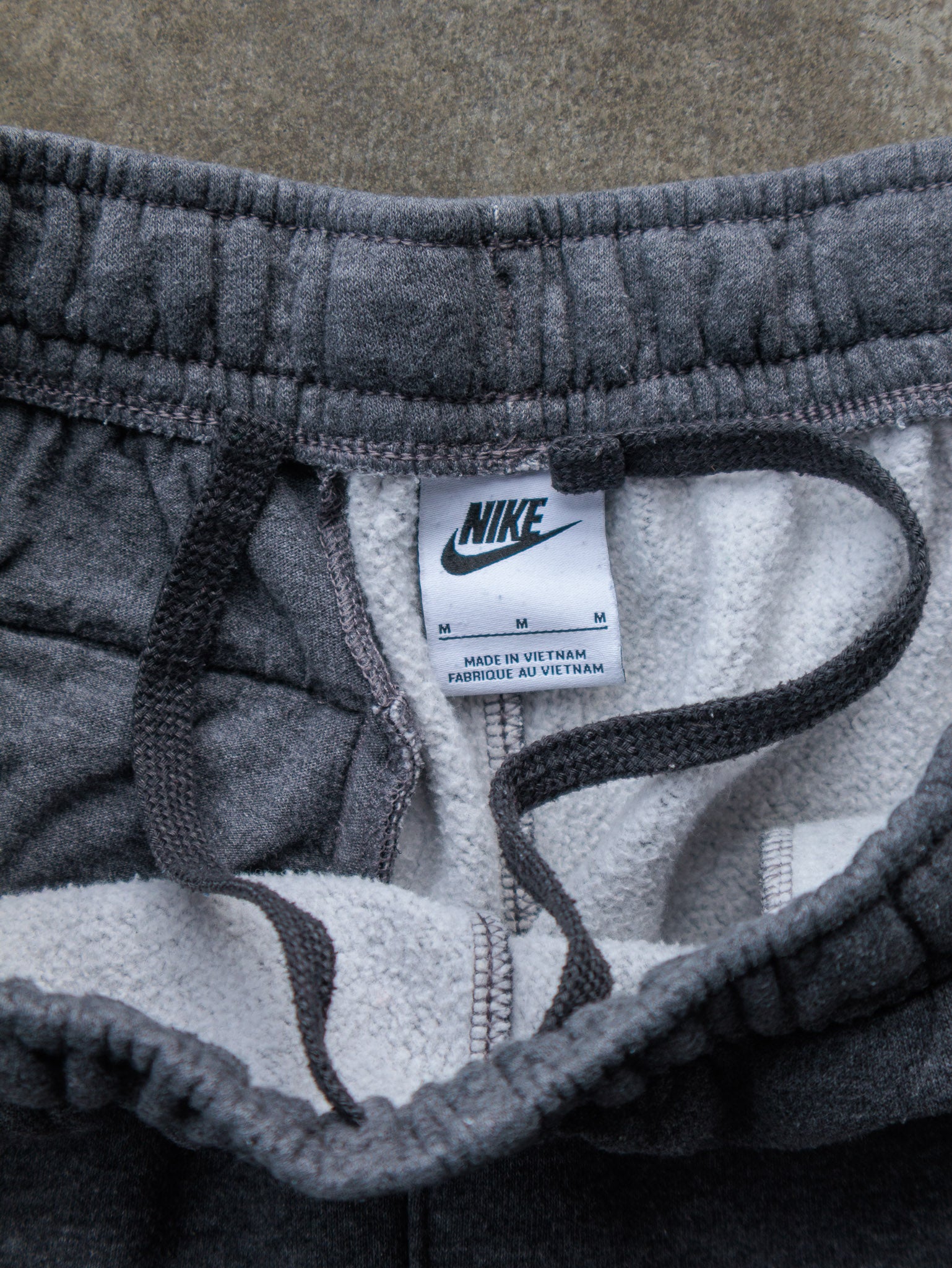 Vintage Grey Nike Track Pants (M)