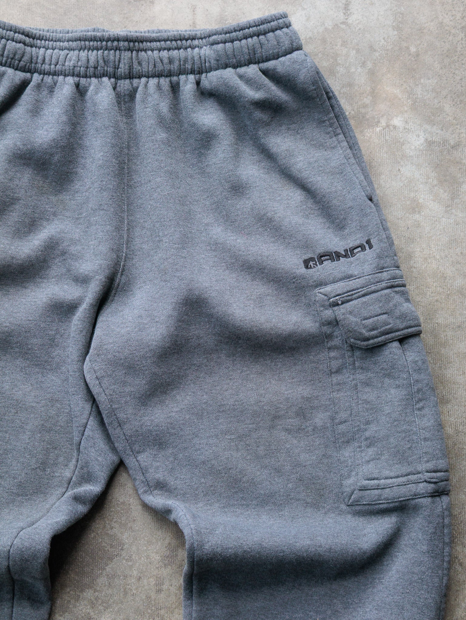 Vintage Grey AND1 Cargo Pants (L)