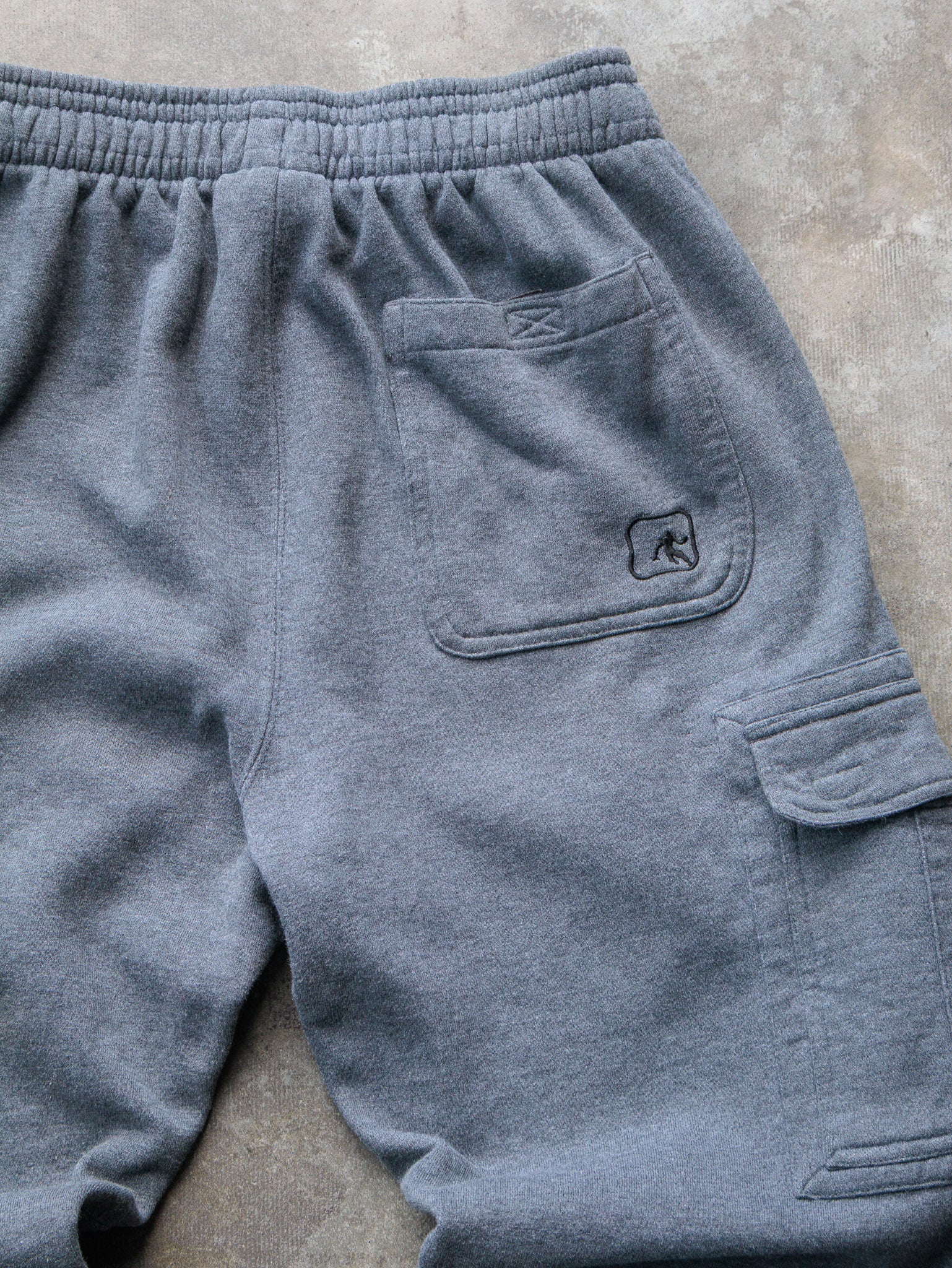 Vintage Grey AND1 Cargo Pants (L)
