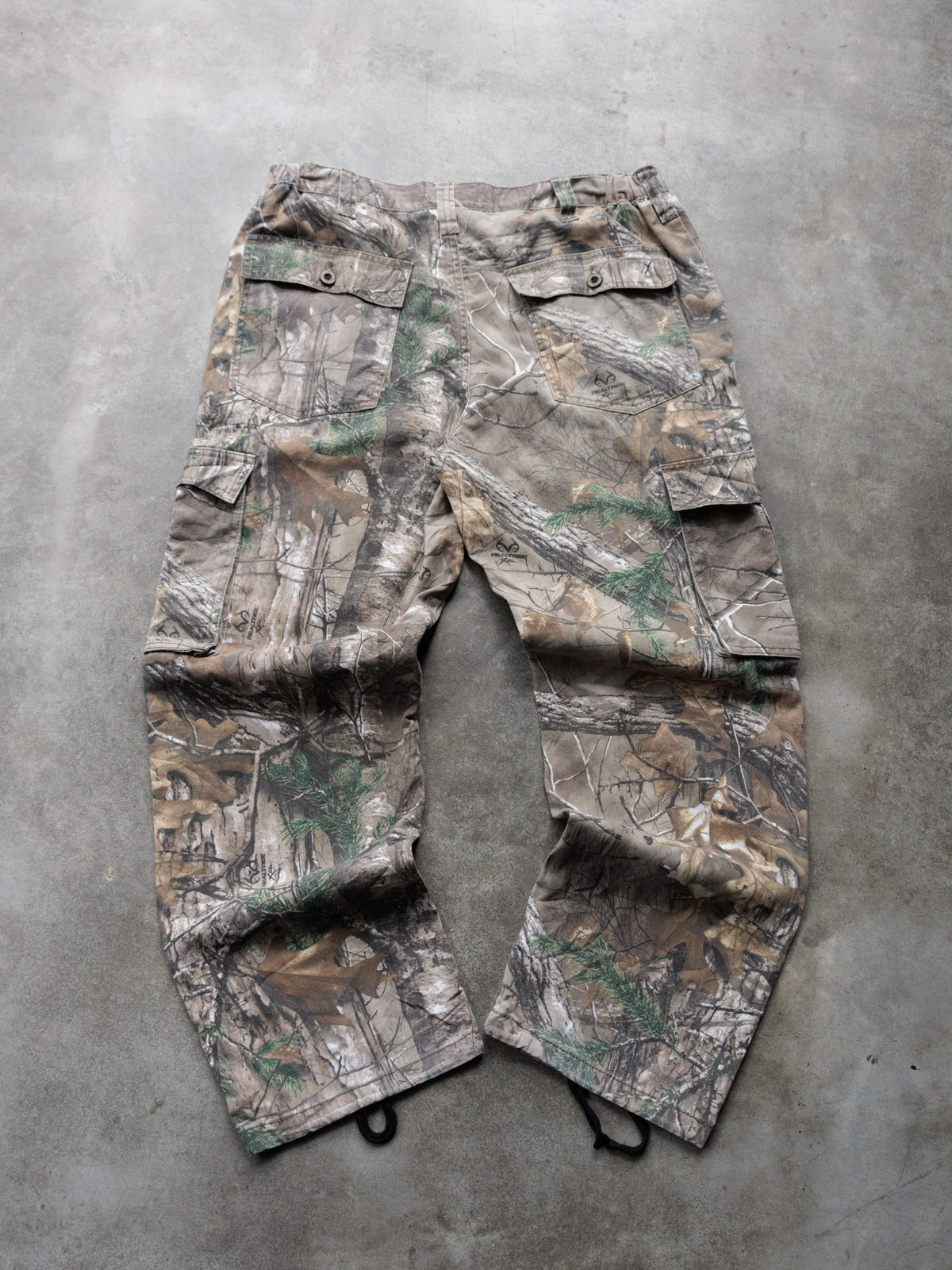 Vintage Brown Realtree Xtra Camo Cargo Pants (L)