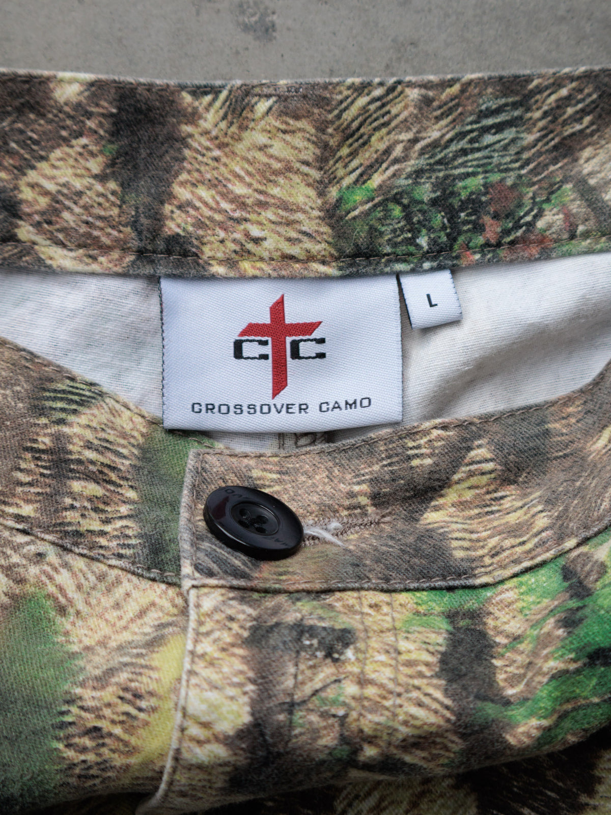 Vintage Brown Crossover Camo Cargo Pants (L)