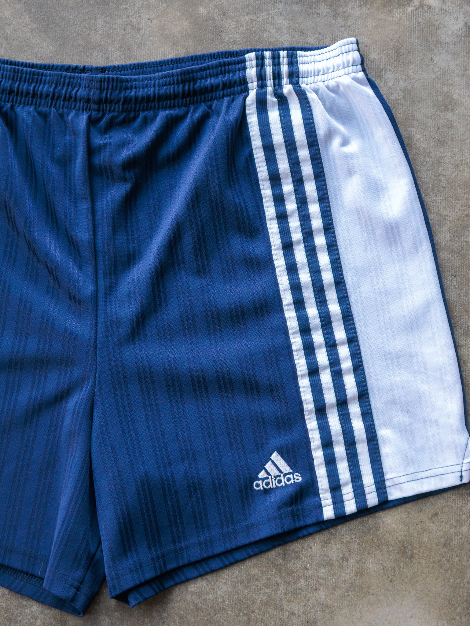 Vintage 90s Navy & White Adidas Shorts (L)