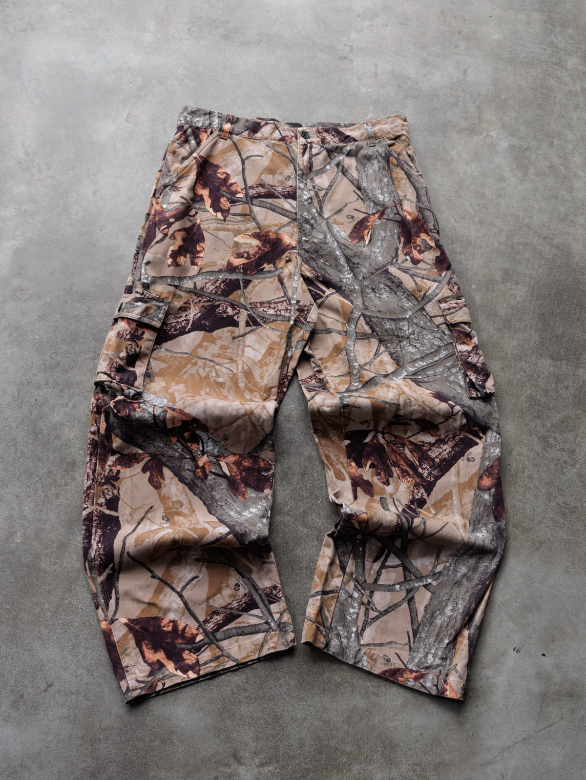 Vintage 00s Brown Camo Outfitters Ridge Cargo Pants (3XL)