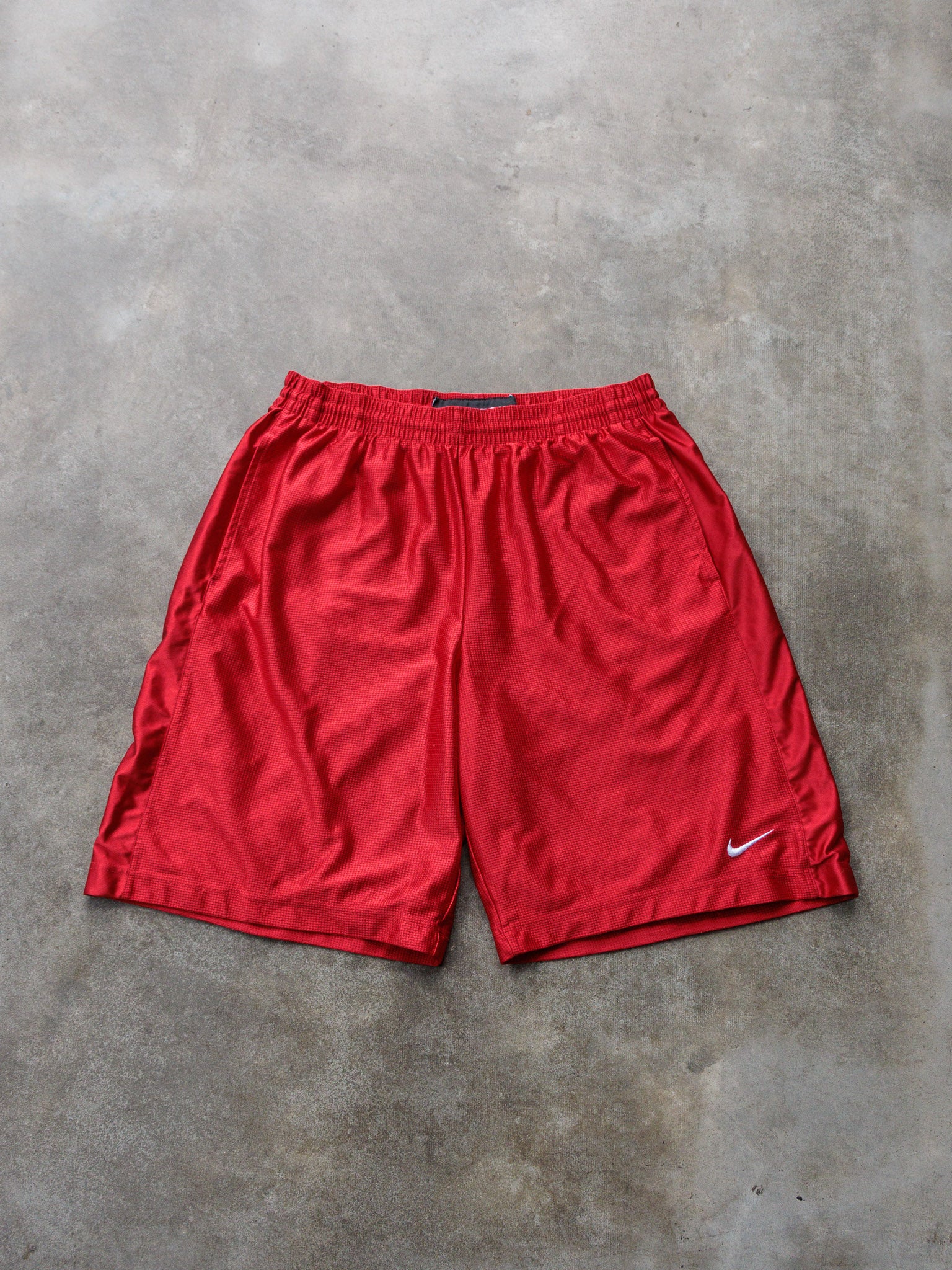 Vintage Red Nike Basketball Shorts (XL)