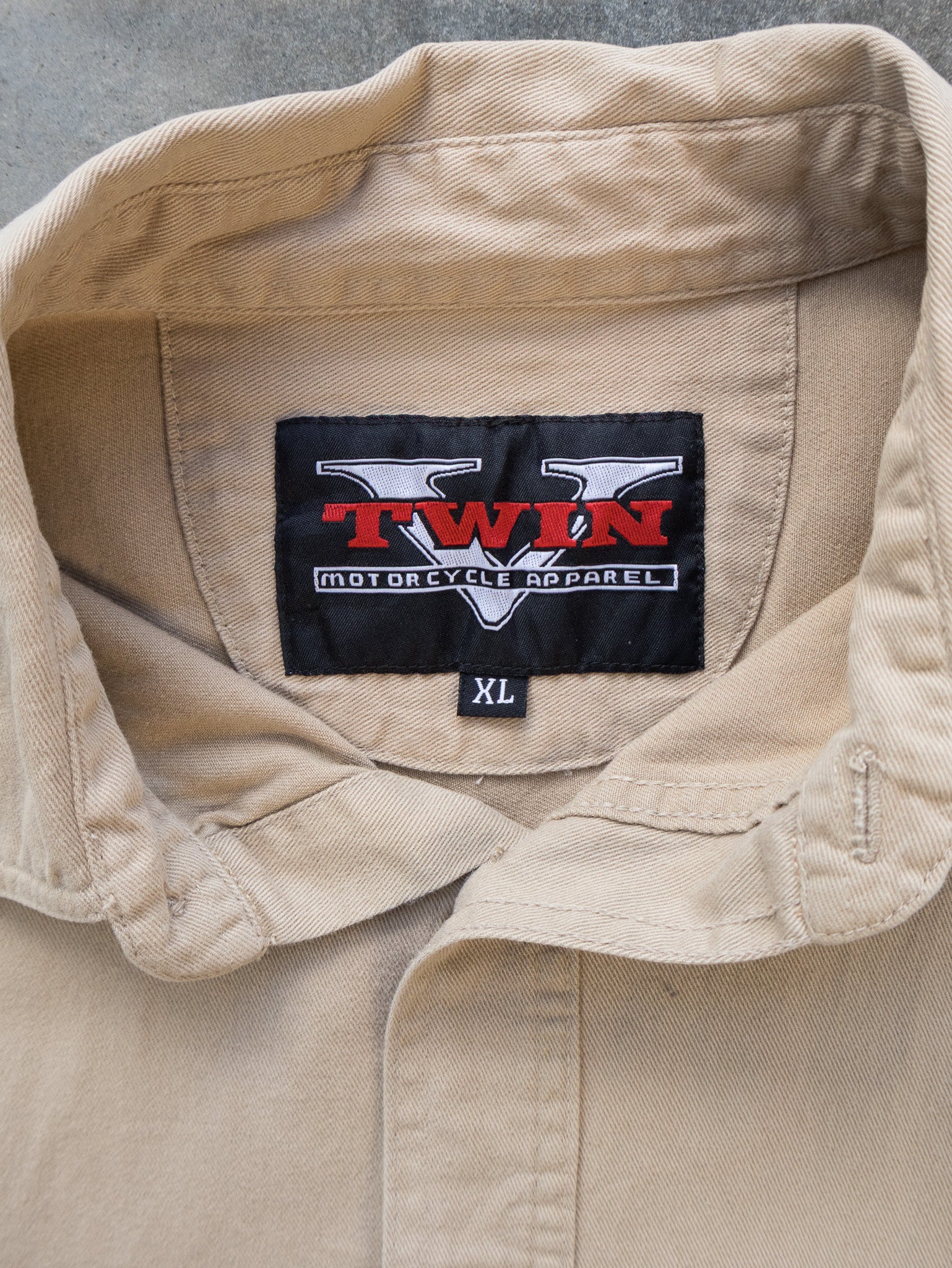 Vintage 2005 V-Twin Bike Week Beige Cut-Off Shirt (XL)