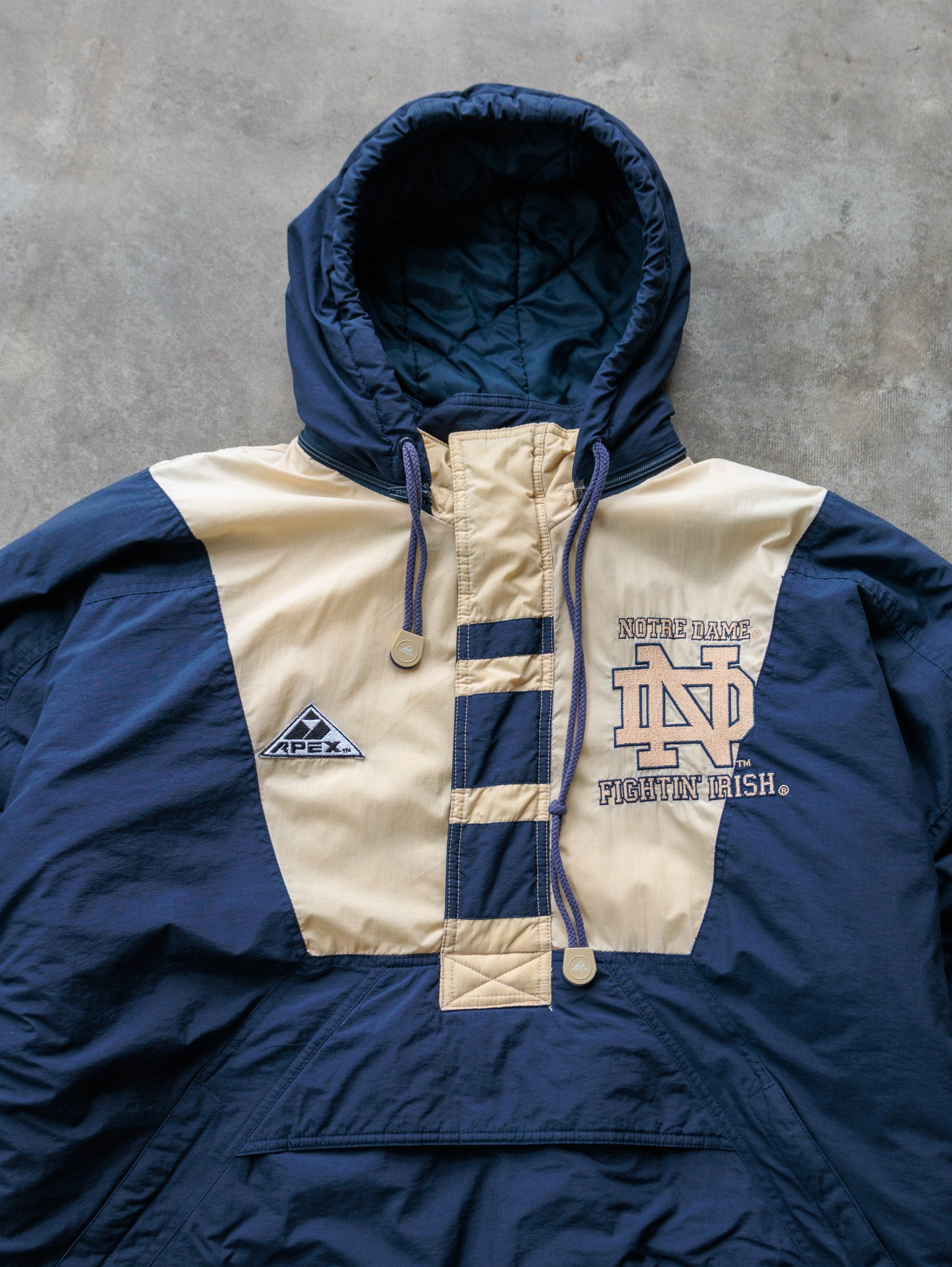 Vintage 90s Blue & Cream Apex One Notre Dame Fighting Irish Puffer Jacket (XL)