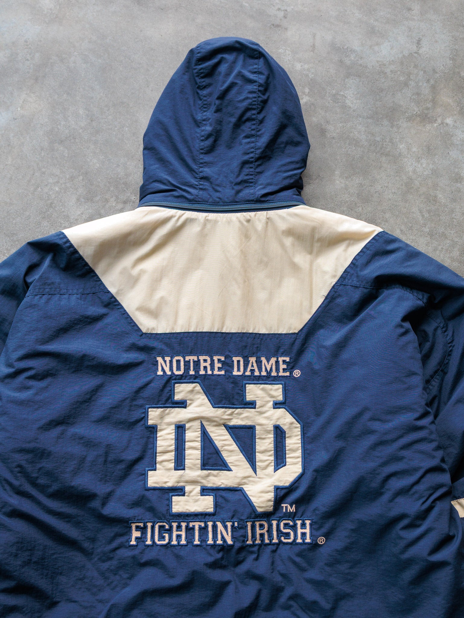 Vintage 90s Blue & Cream Apex One Notre Dame Fighting Irish Puffer Jacket (XL)