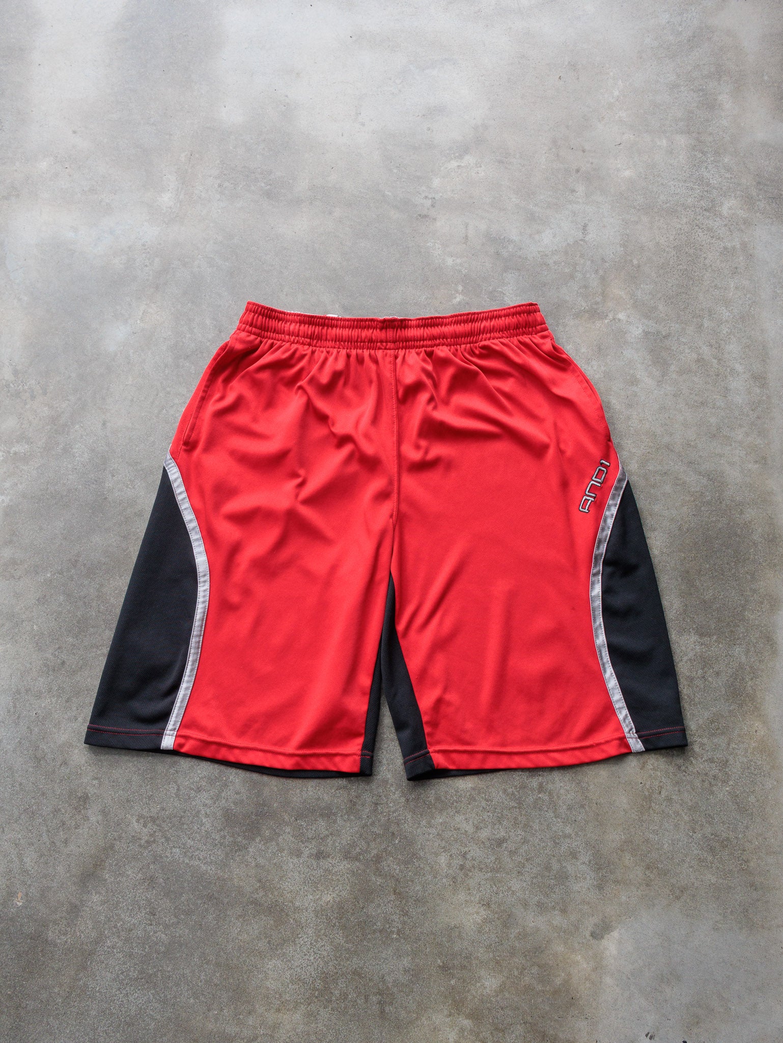 Vintage 00s Red & Black AND1 Shorts (XL)