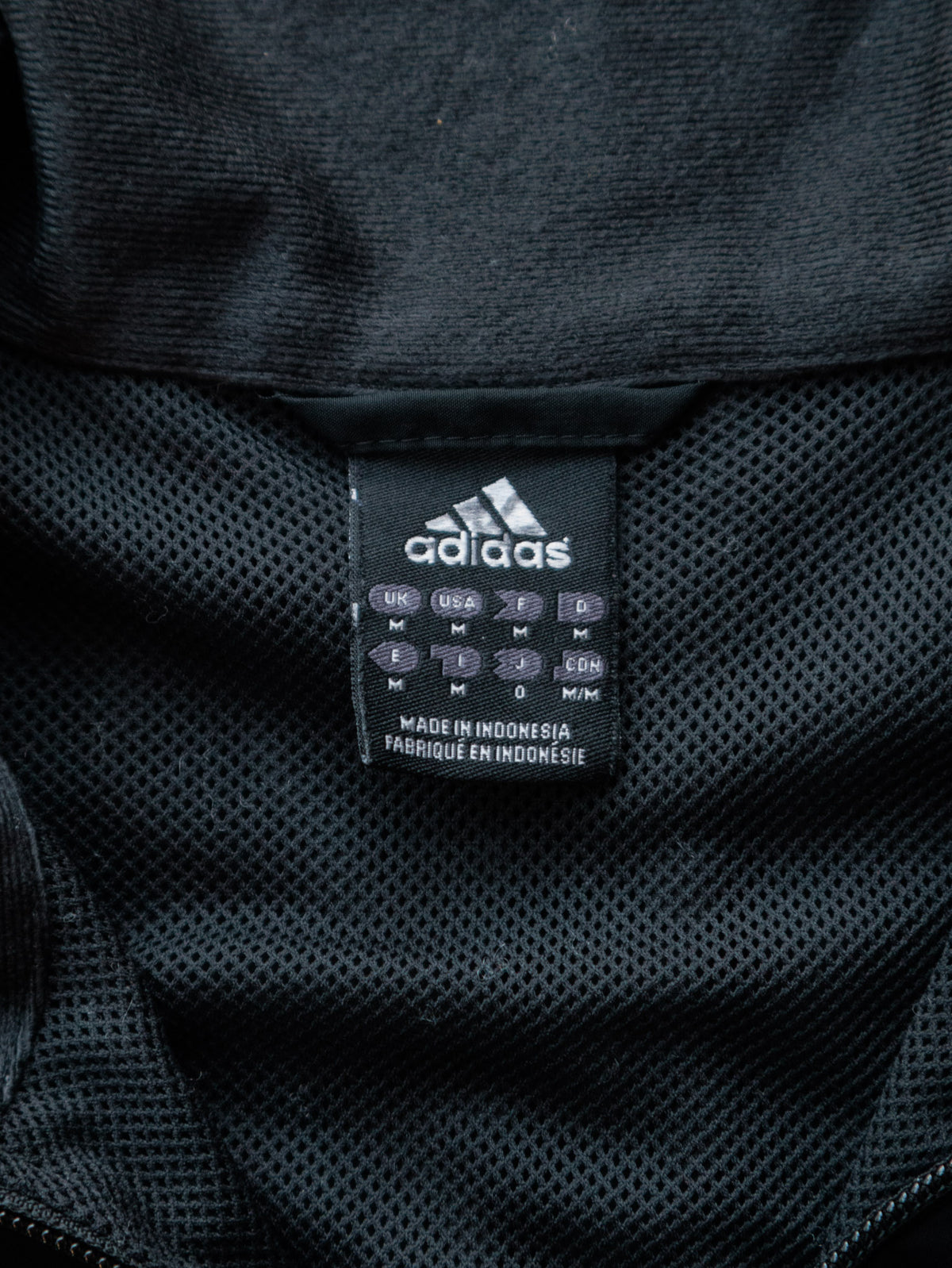 Vintage 00s Black Adidas Windbreaker (M)
