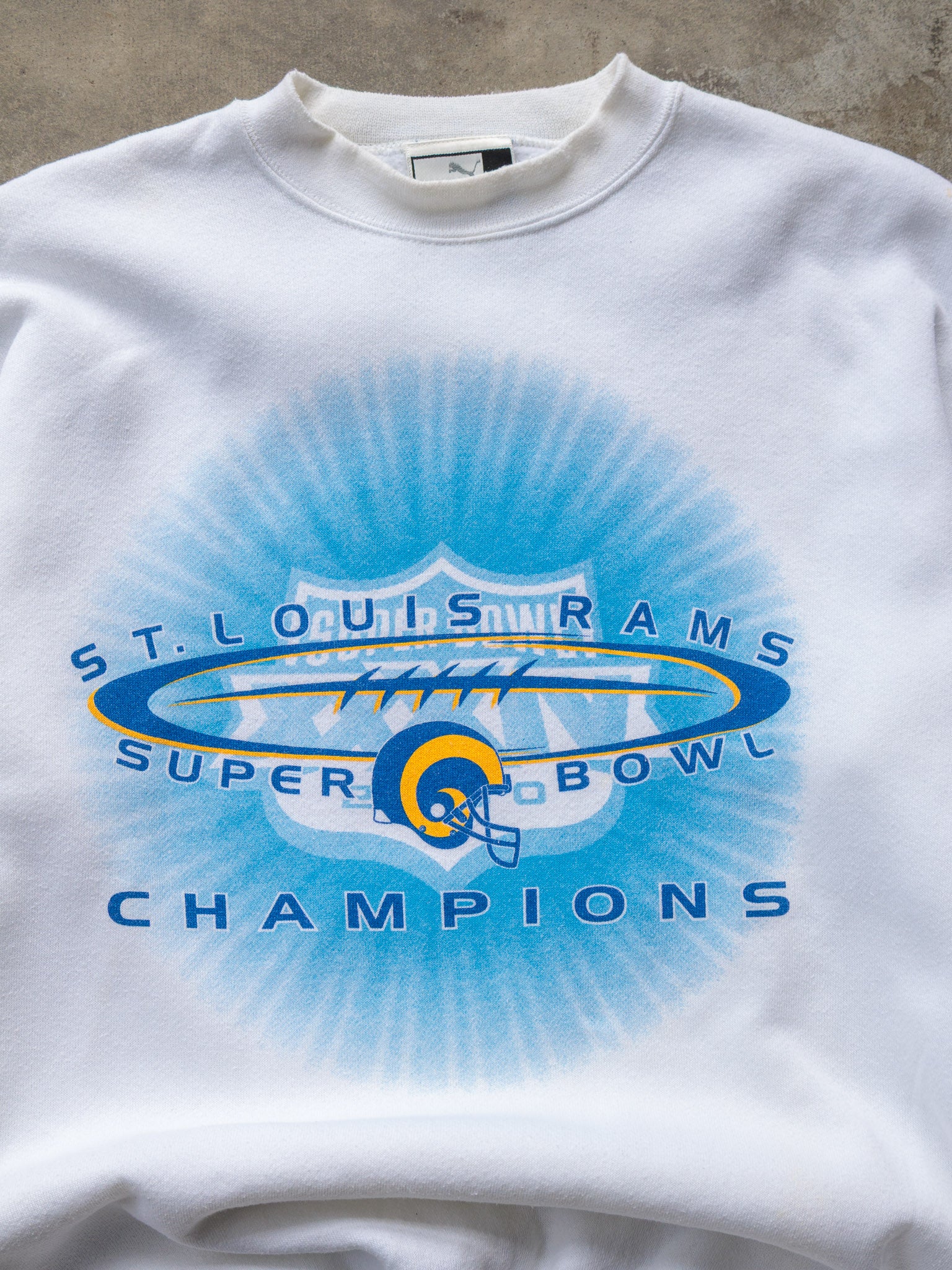 Vintage 00s Puma St. Louis Rams Super Bowl Champs Sweatshirt (L)