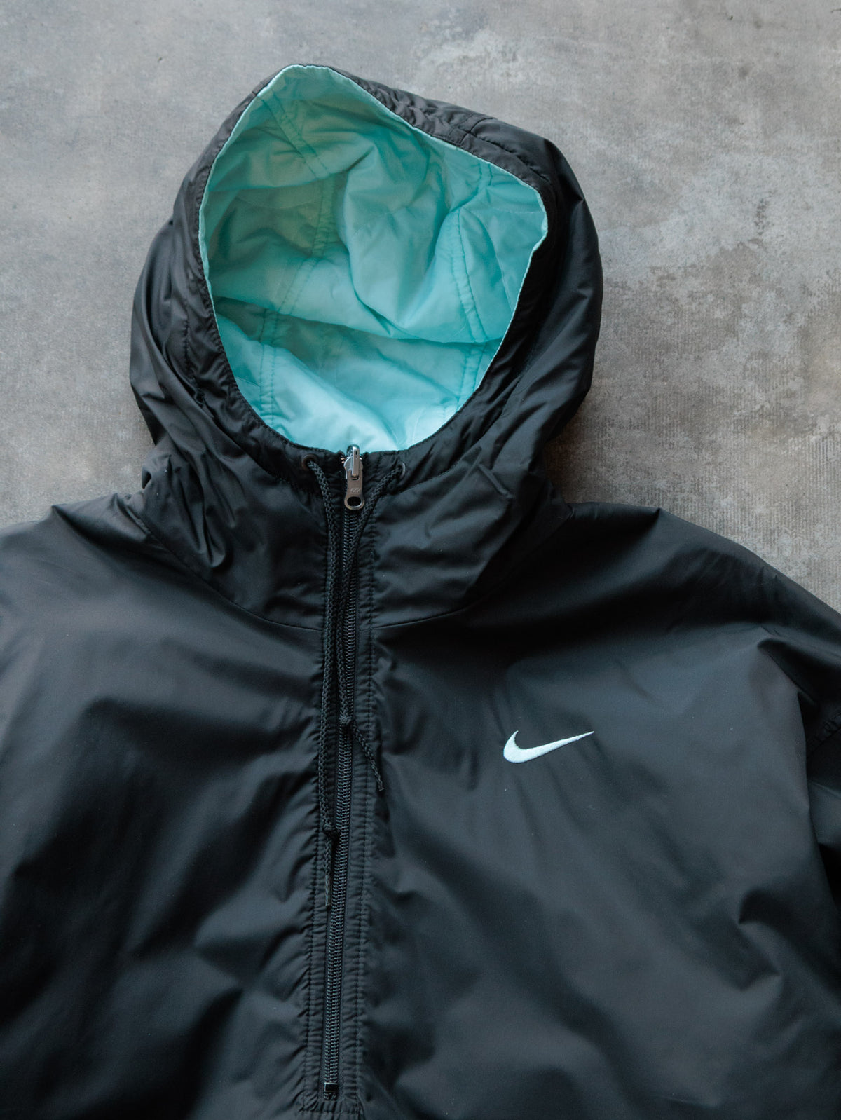 Vintage 00s Black & Green Nike Reversible Puffer Jacket (Women's L)