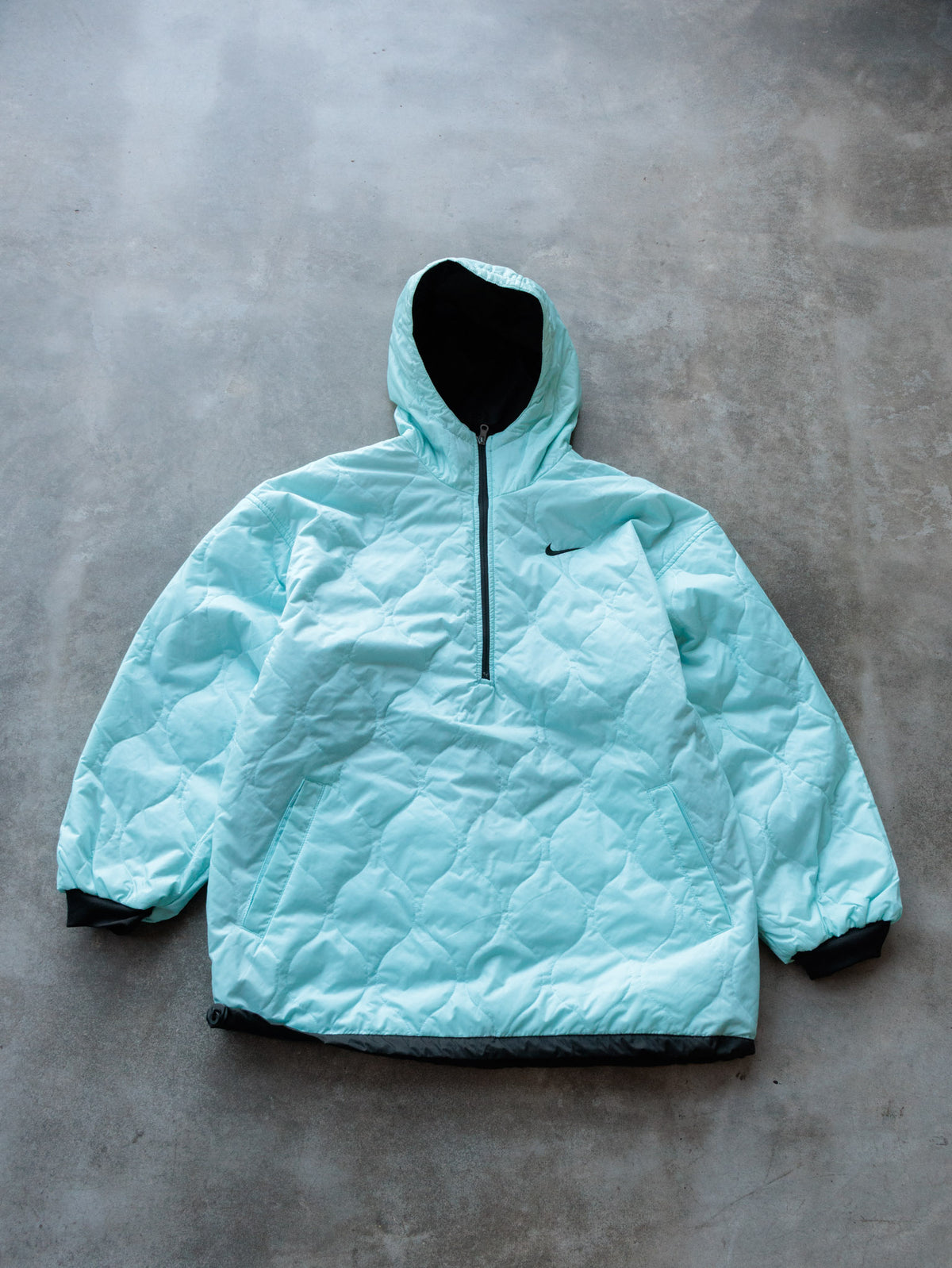 Vintage 00s Black & Green Nike Reversible Puffer Jacket (Women's L)