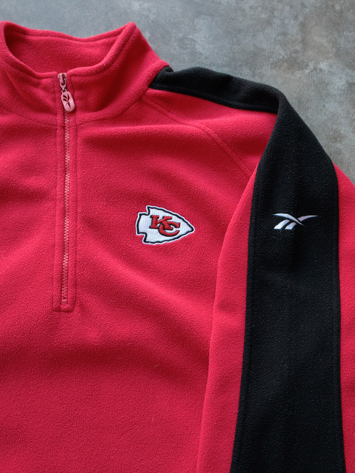 Vintage 00s Red Reebok Kansas City Chiefs Colourblock Fleece Quarter Zip (L)