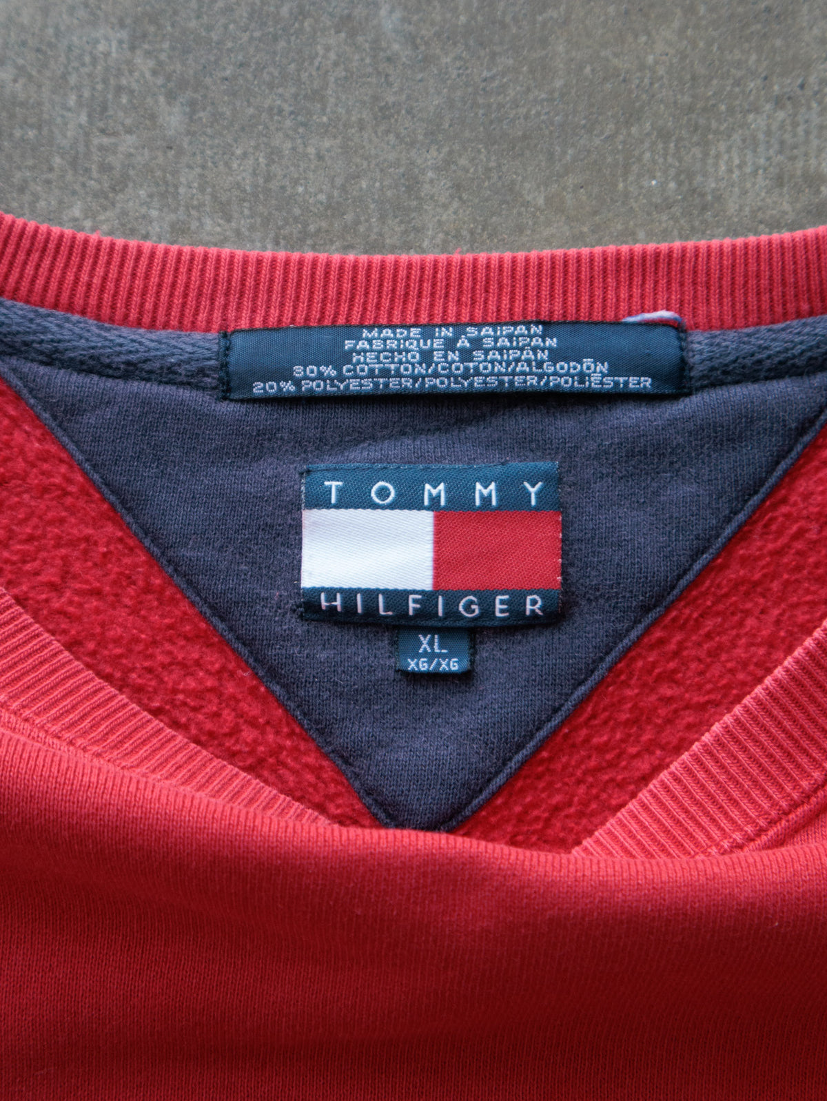 Vintage 90s Red Tommy Hilfiger Spell Out Sweatshirt (XL)