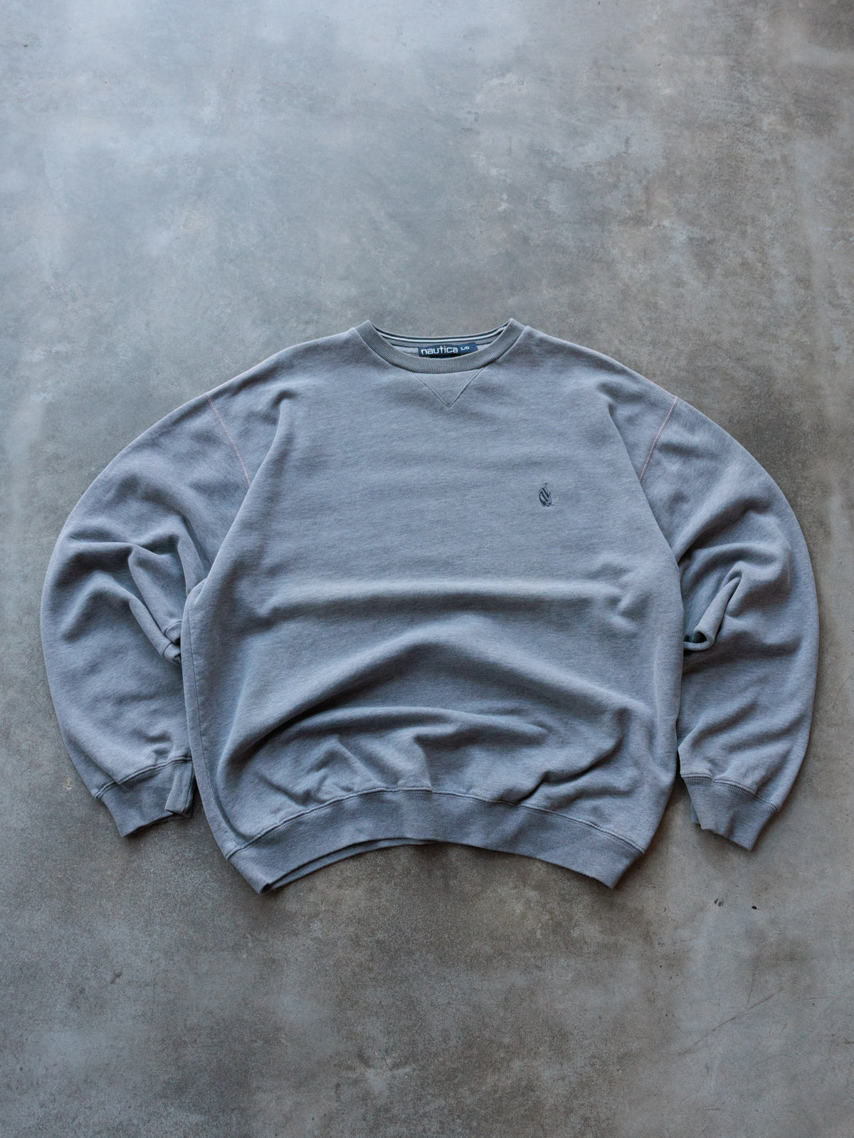 Vintage 90s Grey Nautica Sweatshirt (L)