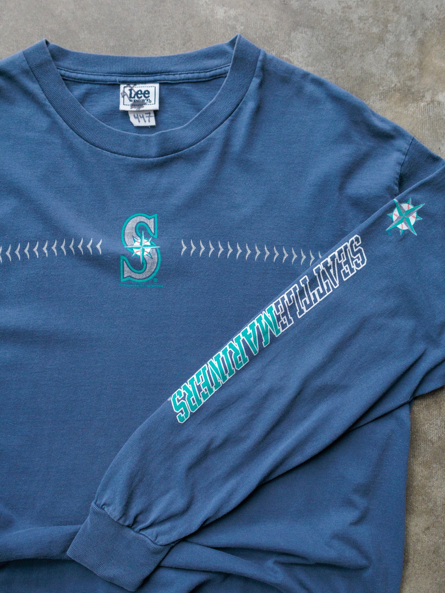 Vintage 2006 Seattle Mariners Long Sleeve (L)