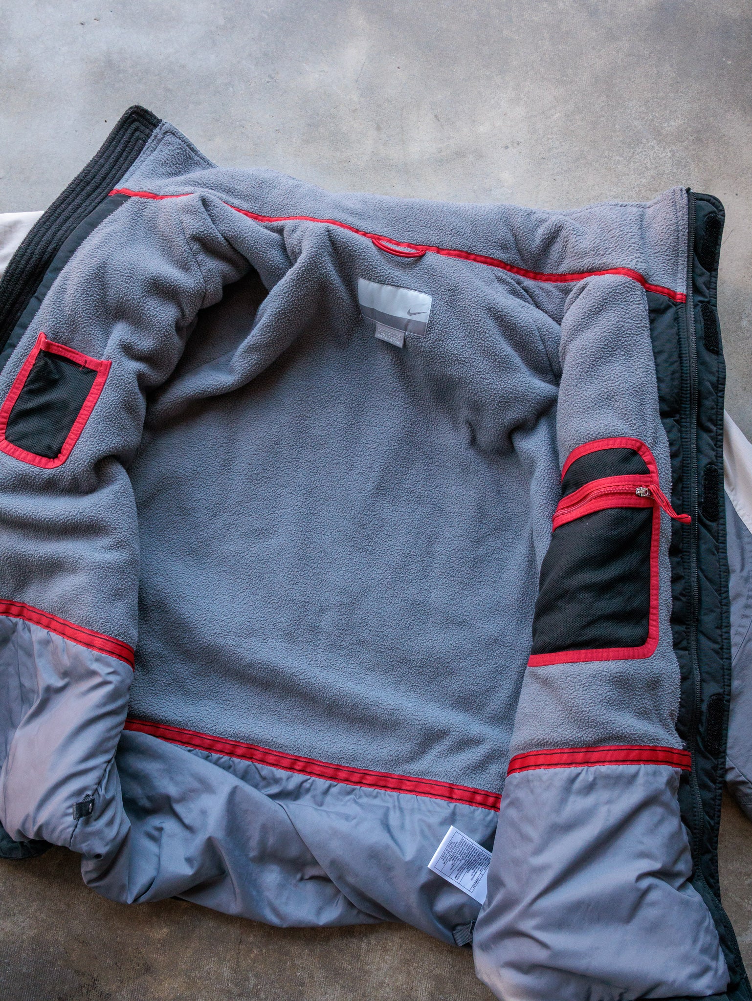 Vintage 00s Black, Grey & Beige Nike Jacket (M)