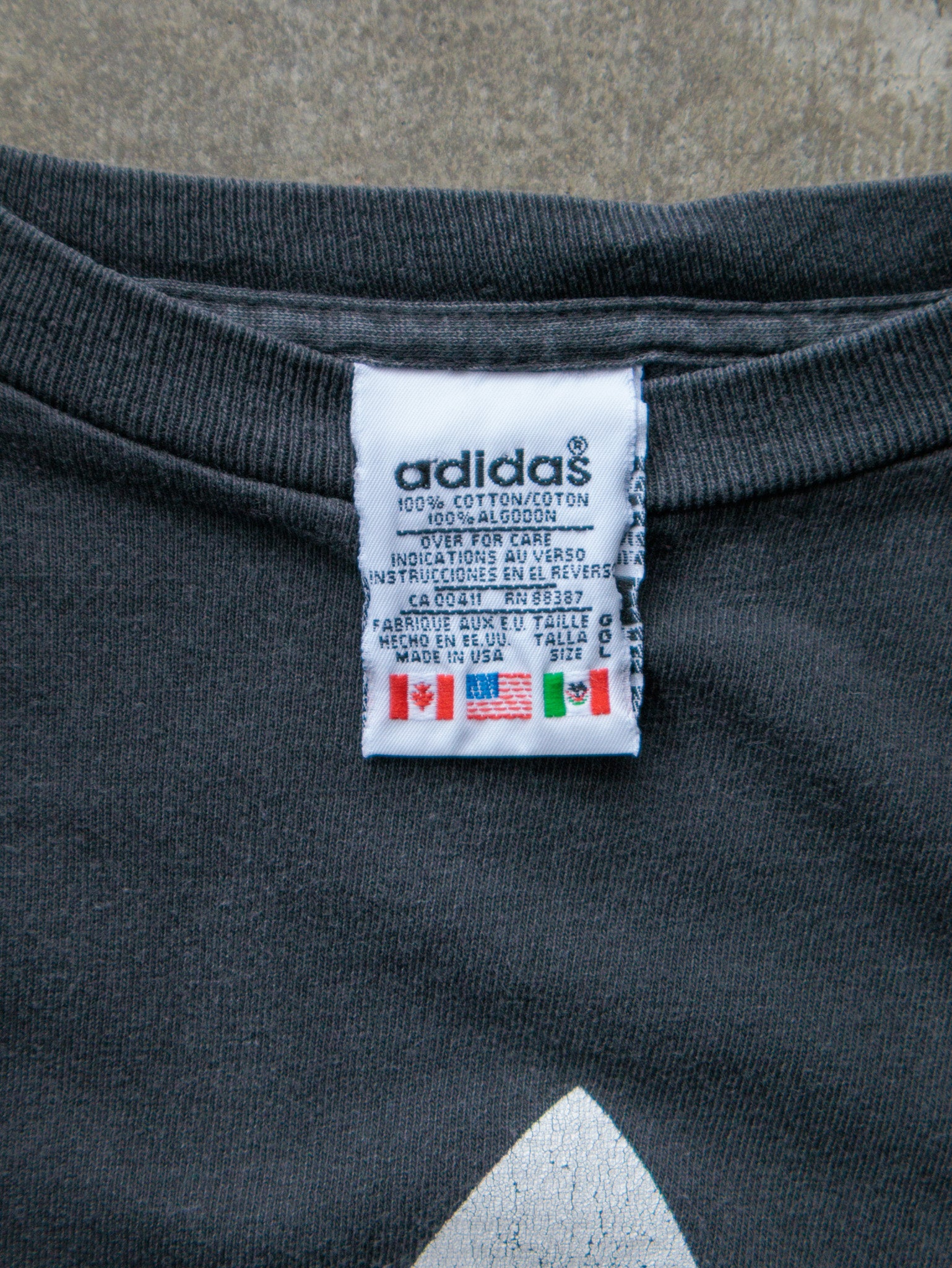 Vintage 90s Black Adidas Long Sleeve (L)