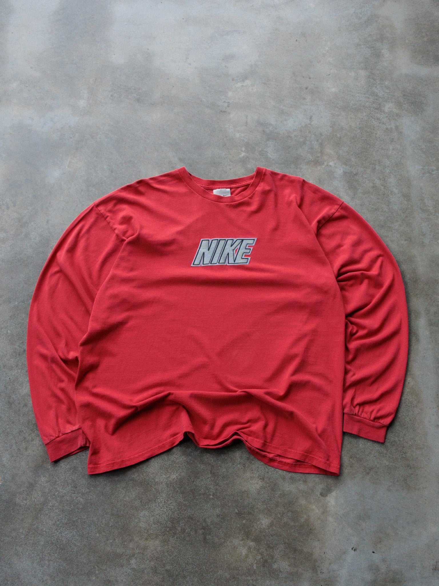 Vintage 00s Red Nike Long Sleeve (XL)