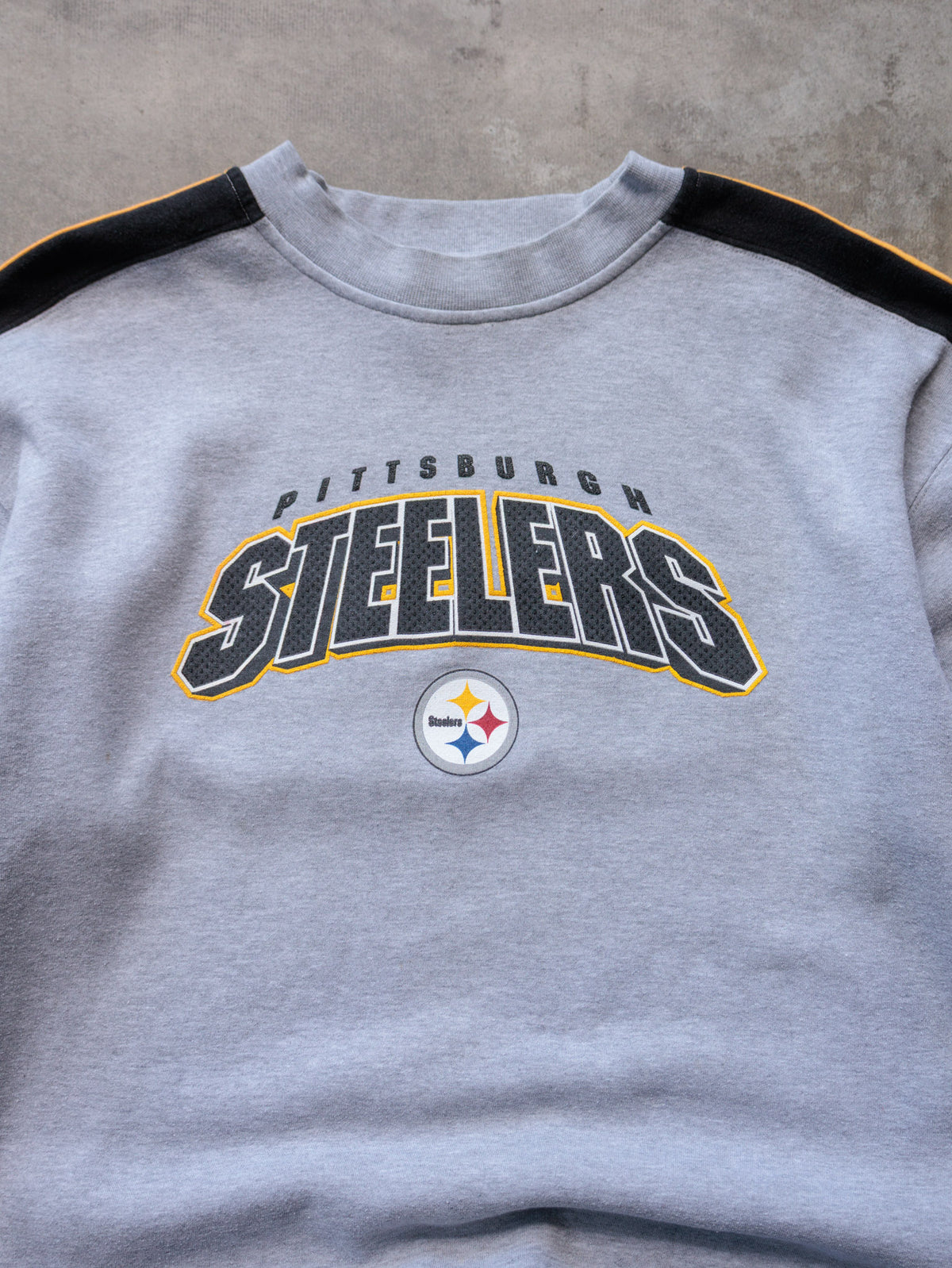 Vintage Grey Pittsburgh Steelers Sweatshirt (XL)