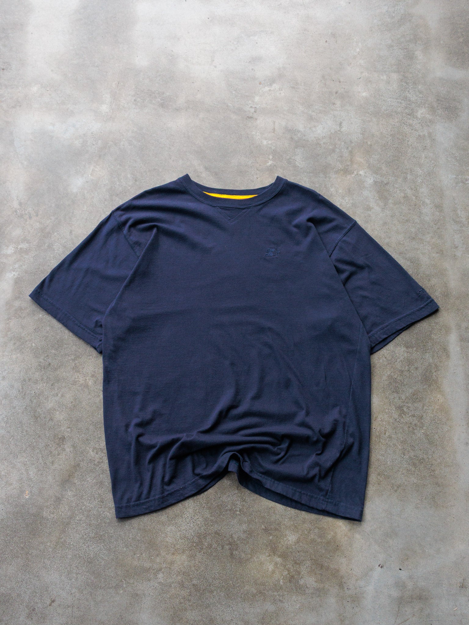 Vintage 00s Navy Starter Tee (L)