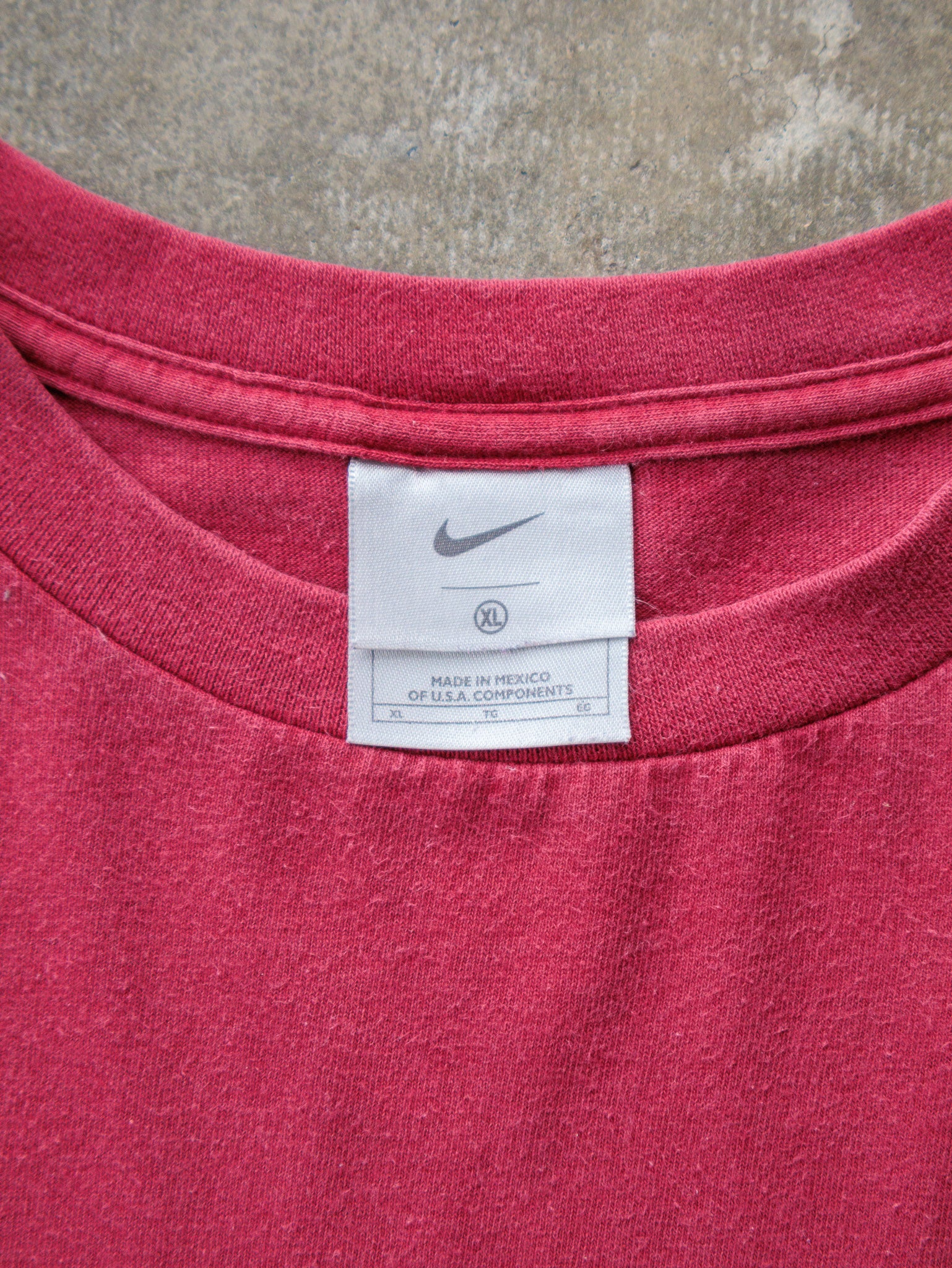 Vintage 90s Faded Red Nike Tee (XL)