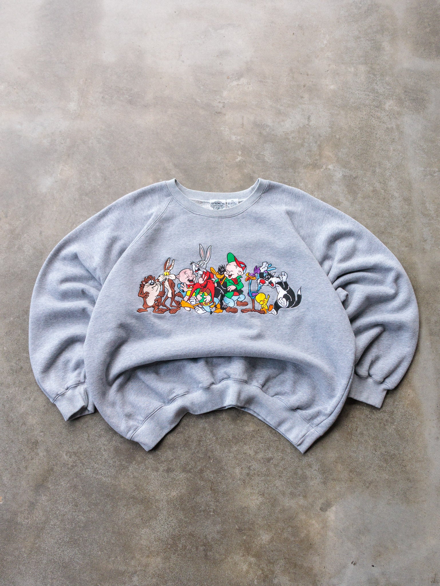 Vintage 90s Grey Looney Tunes Characters Sweatshirt (XL)
