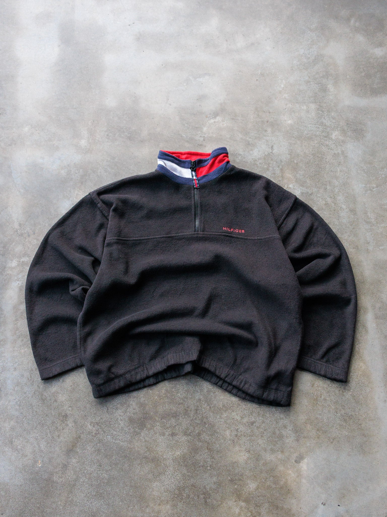 Vintage 90s Tommy Hilfiger Quarter Zip Fleece Sweatshirt (L)