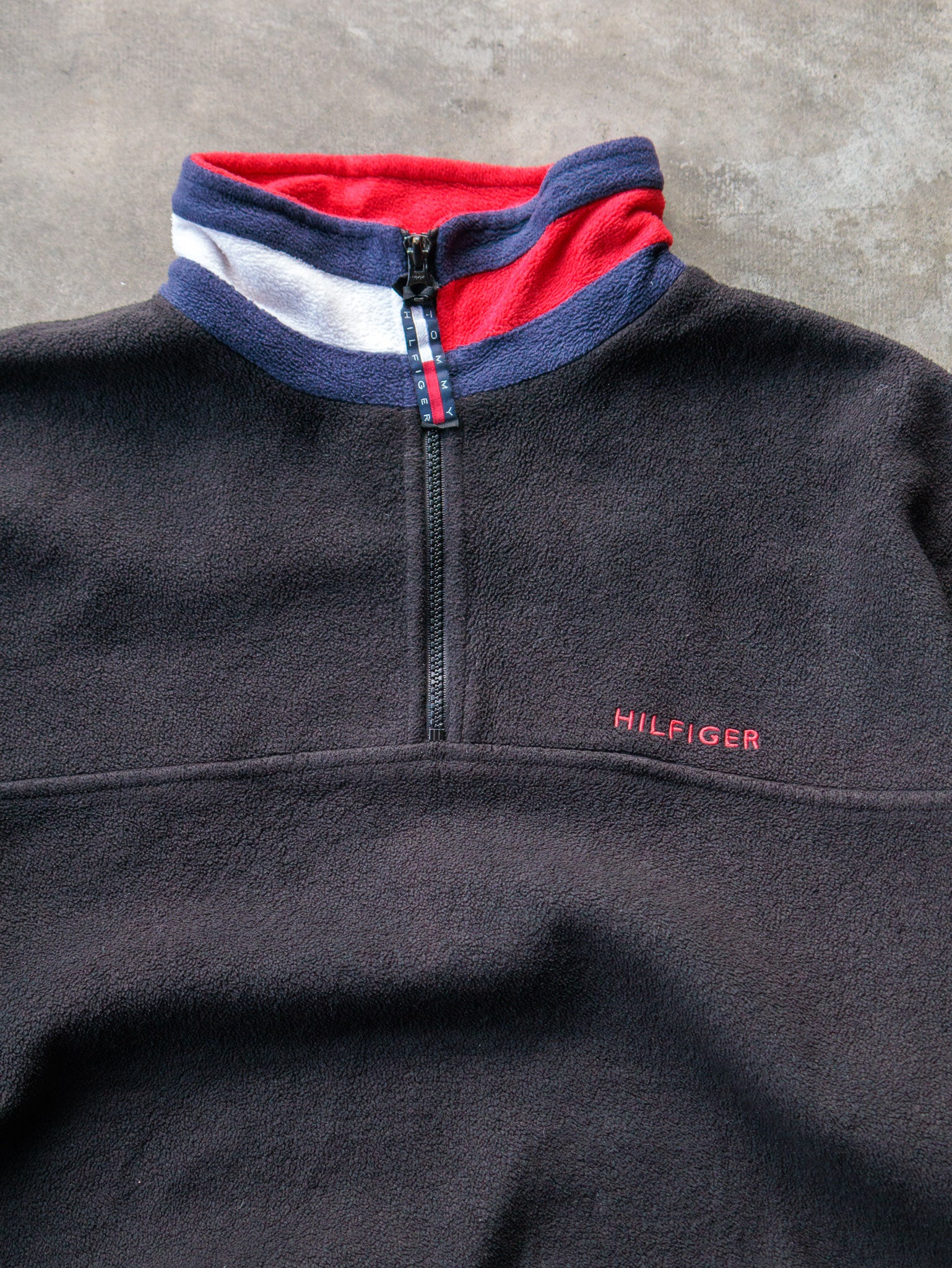 Vintage 90s Tommy Hilfiger Quarter Zip Fleece Sweatshirt (L)