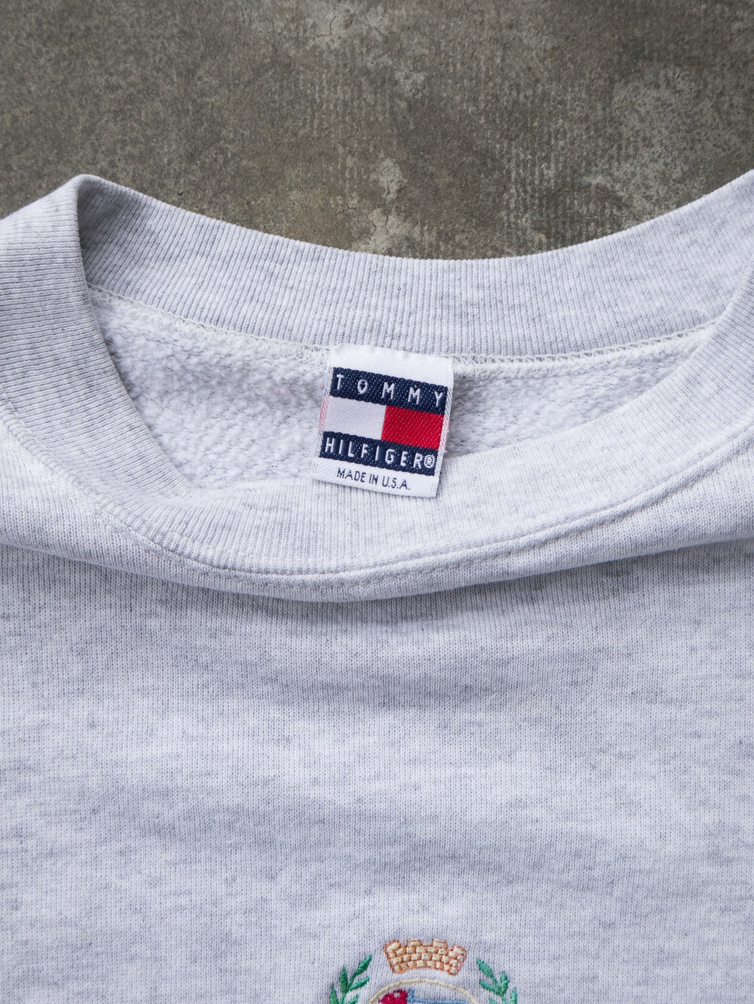 Vintage 90s Tommy Hilfiger Sweatshirt (M)