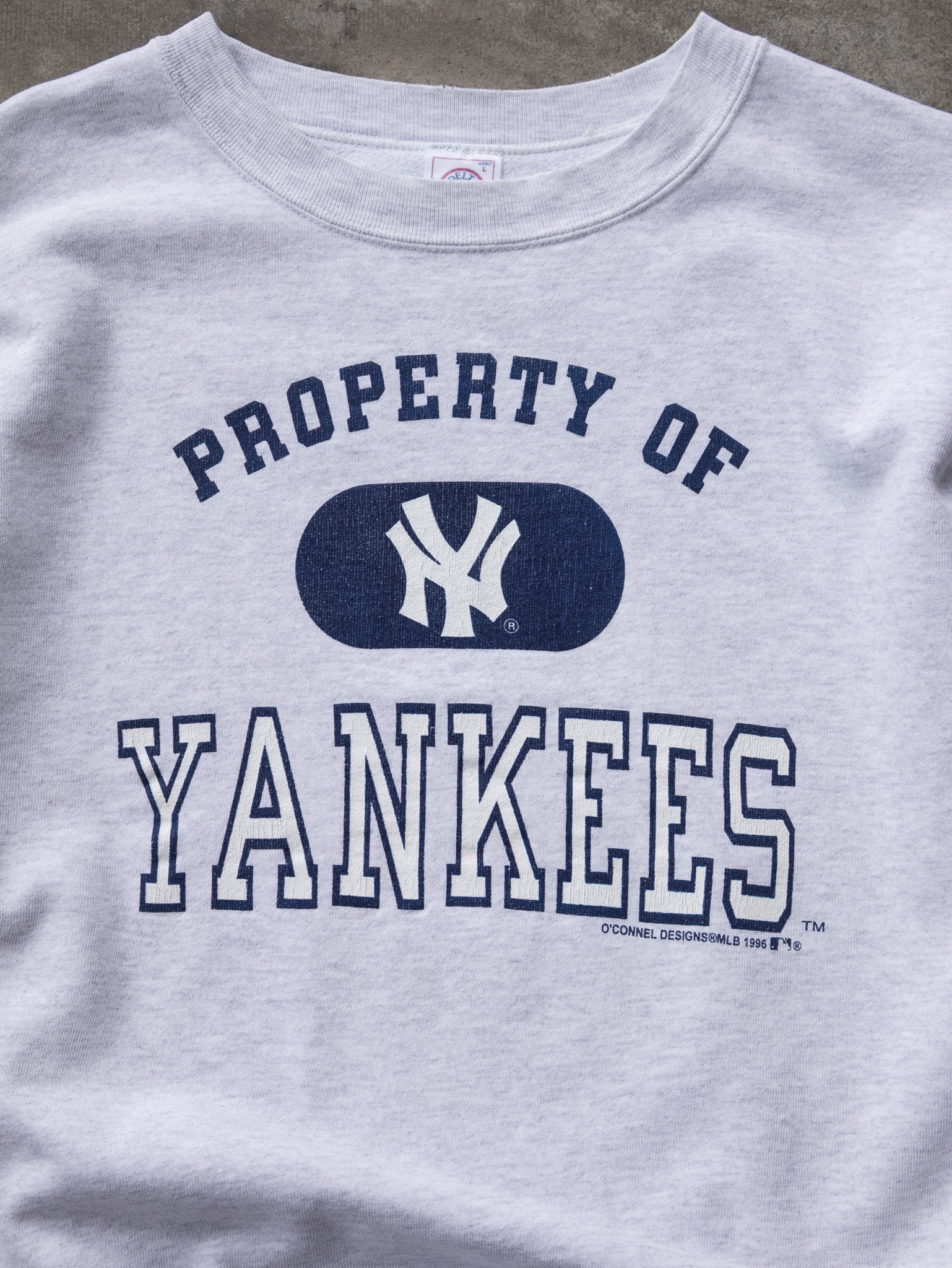 Vintage 1996 New York Yankees Sweatshirt (L)