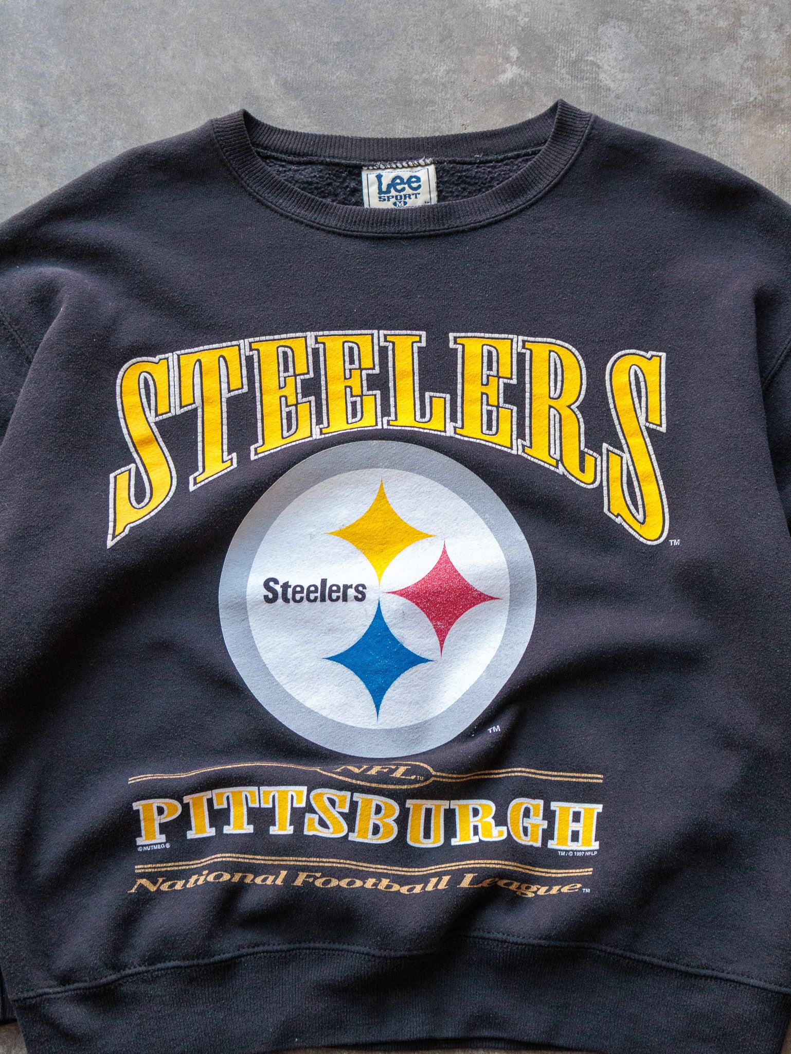 Vintage 1997 Lee Sport Pittsburgh Steelers Sweatshirt (M)
