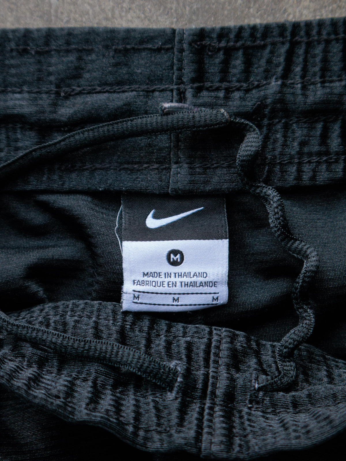 Vintage 00s Black Nike Shorts (M)
