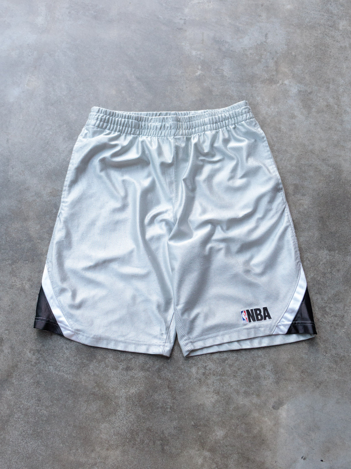 Vintage Grey NBA Shorts (M)