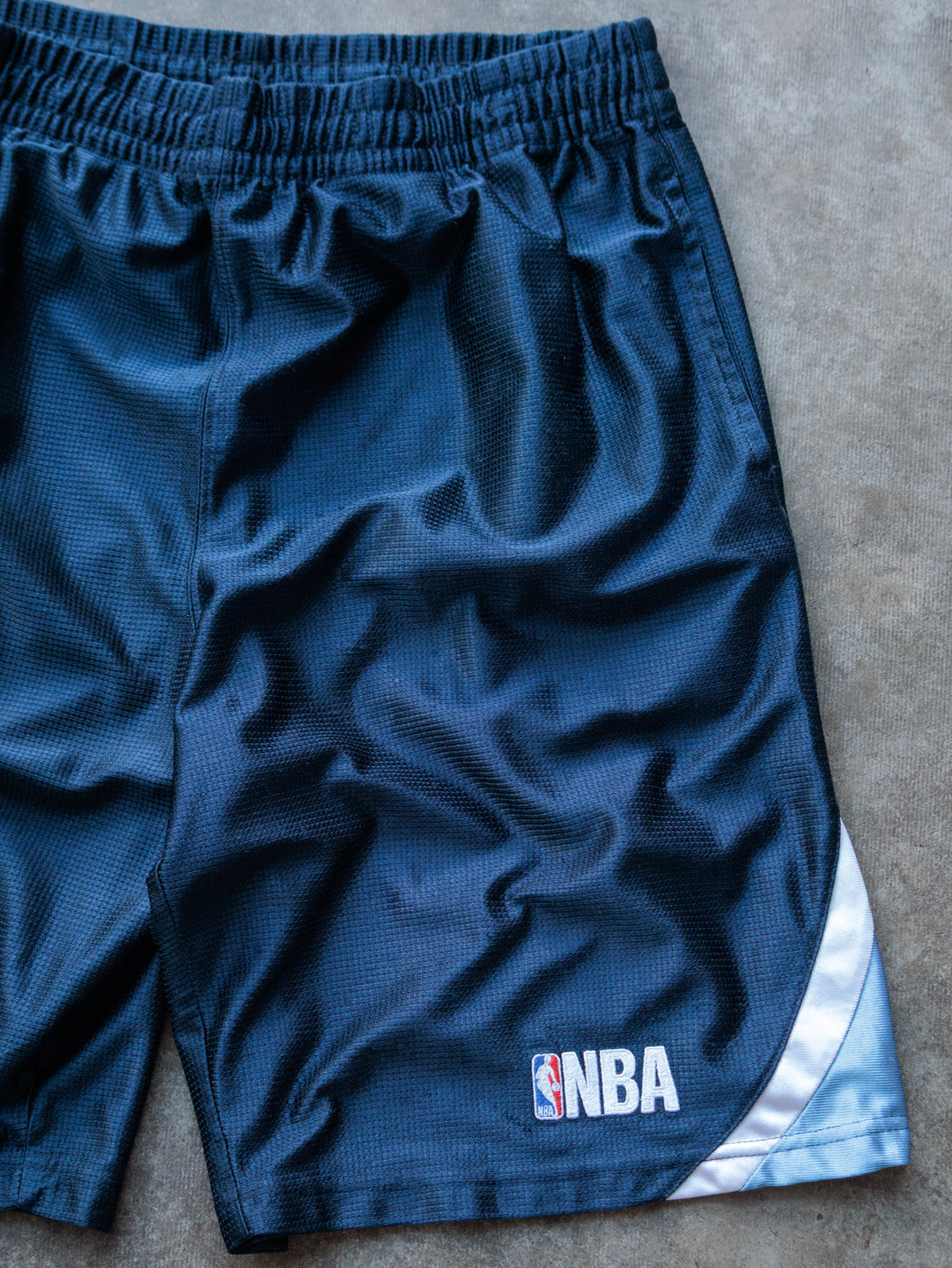 Vintage 00s Navy NBA Basketball Shorts (L)