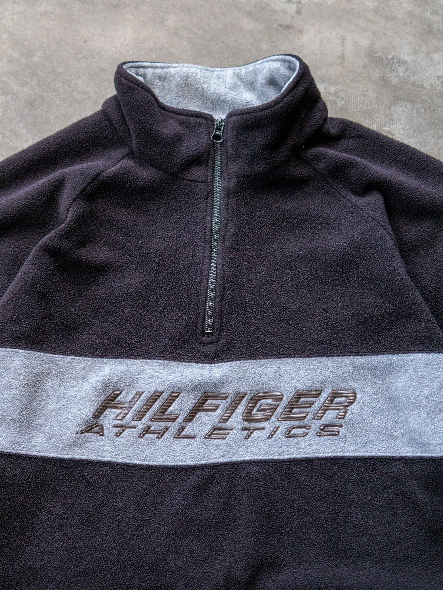 Vintage 90s Tommy Hilfiger Quarter Zip Fleece Sweatshirt (XL)
