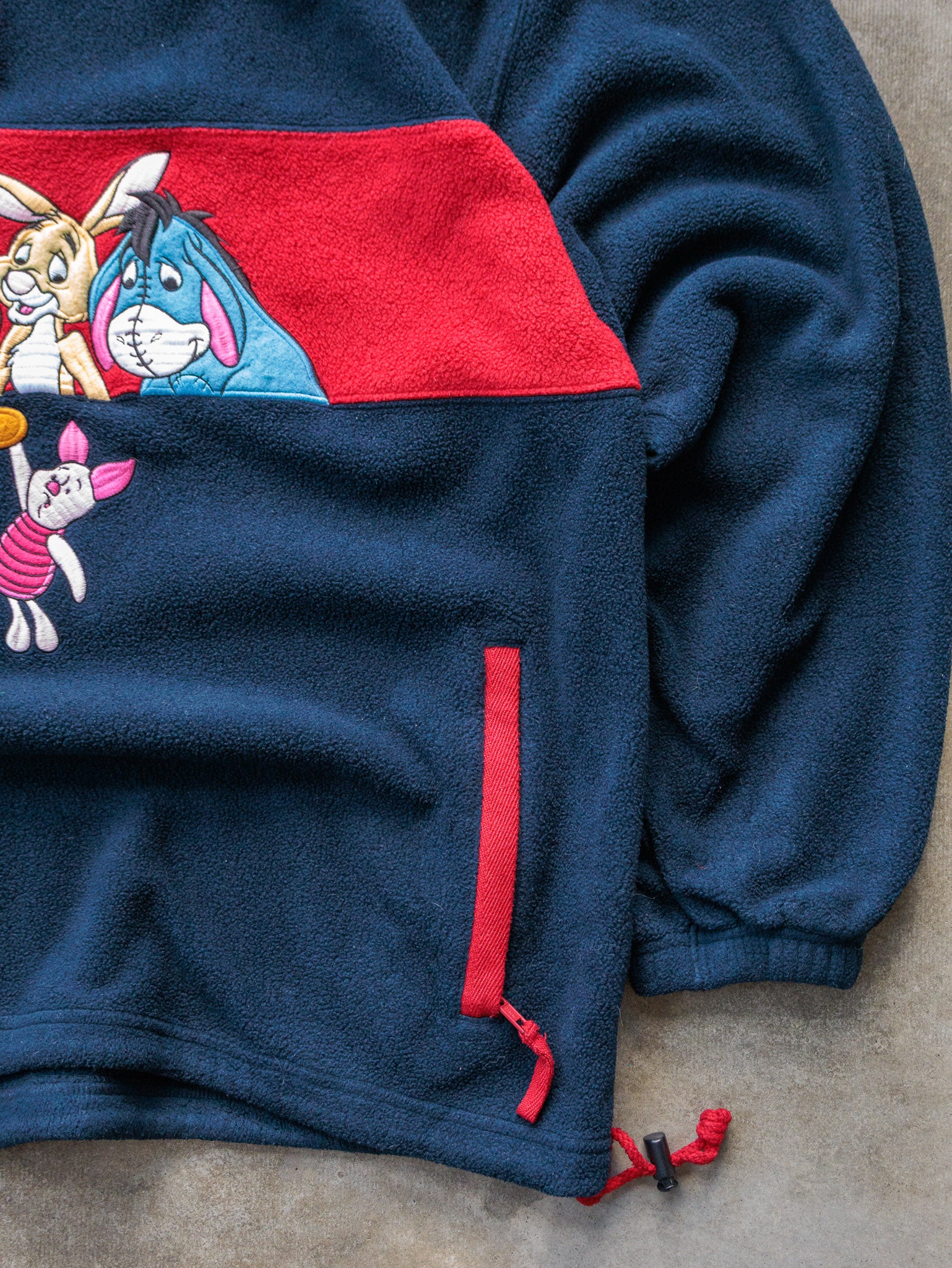 Vintage 90s Winnie the Pooh Quarter Zip Fleece Sweatshirt (L)