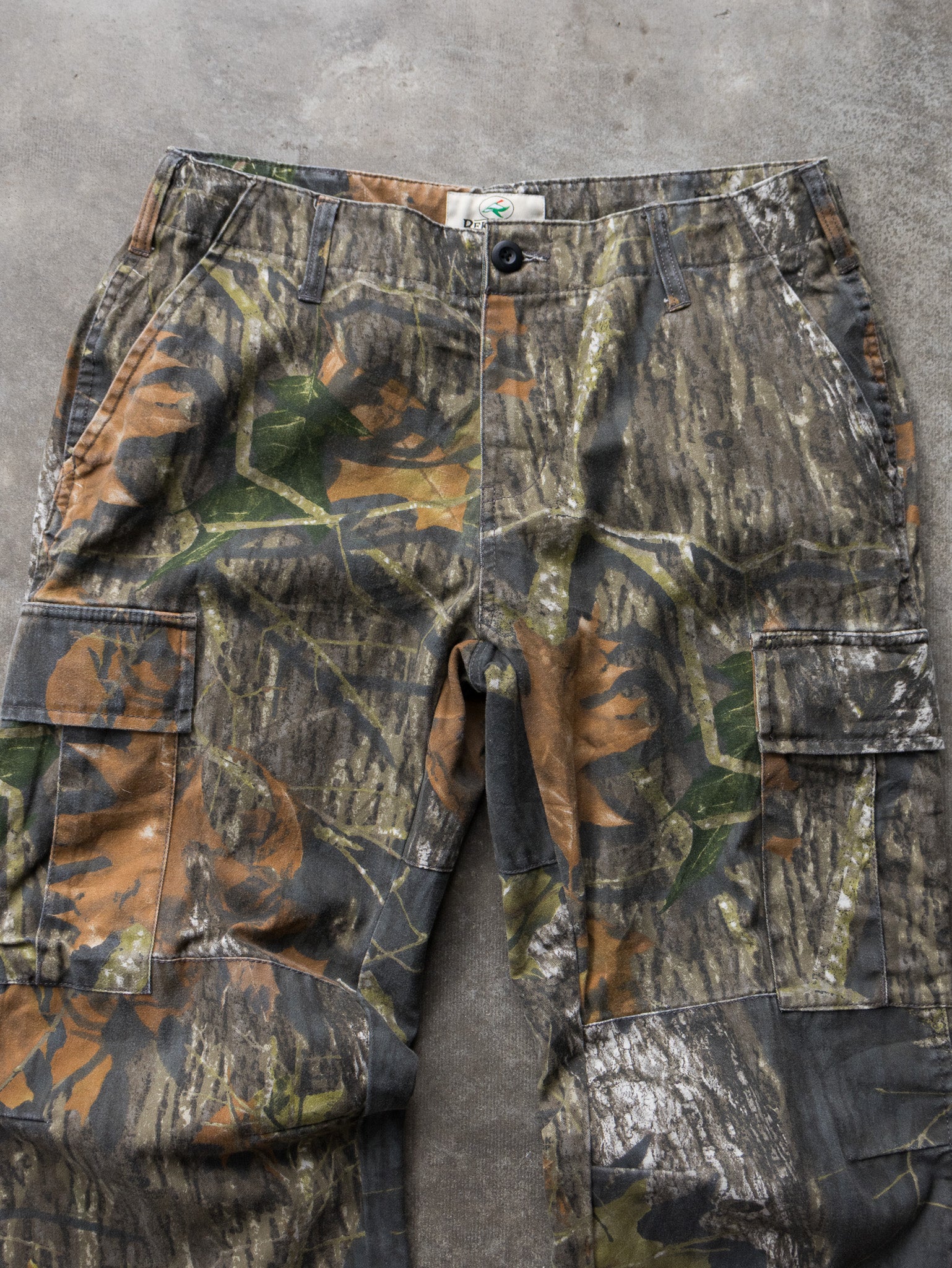 Vintage Redhead For Her Cargo Camo Pants (Women's M)