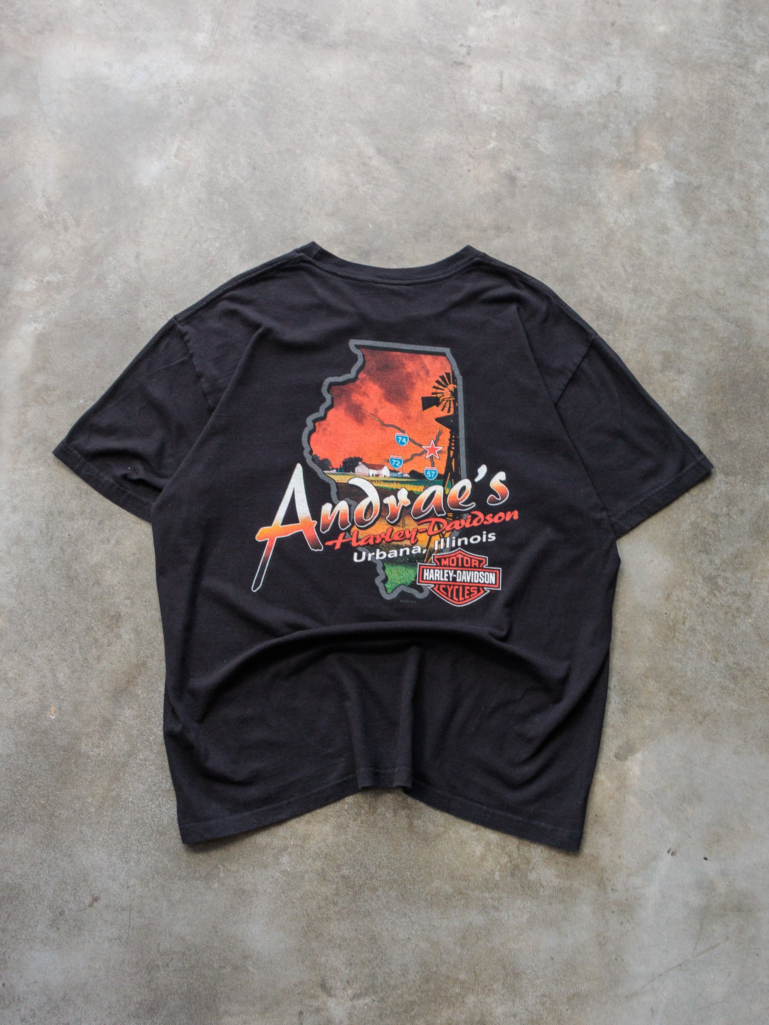 Vintage 2004 Harley-Davidson "Andrae's" Illinois Tee (XL)