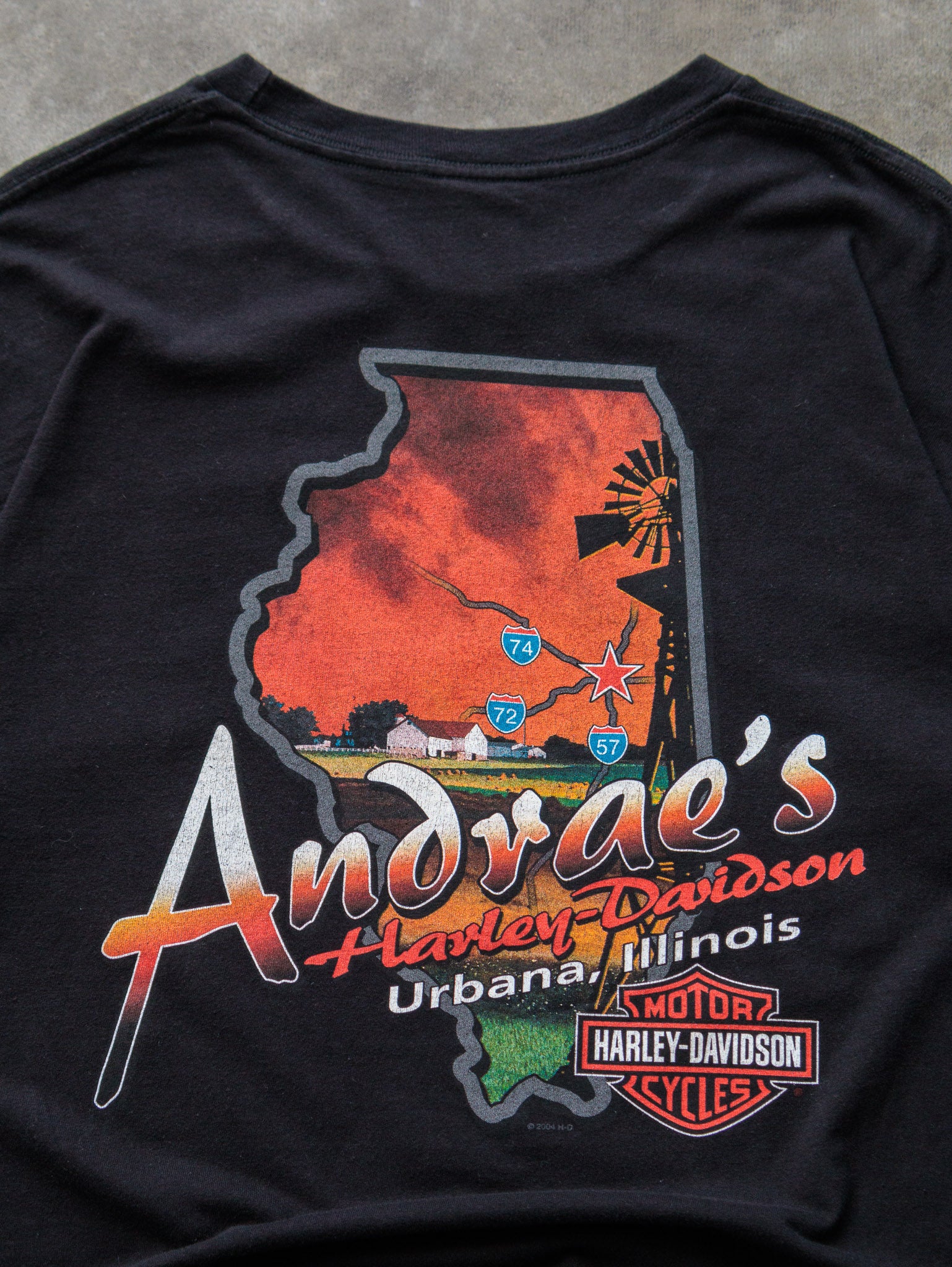 Vintage 2004 Harley-Davidson "Andrae's" Illinois Tee (XL)